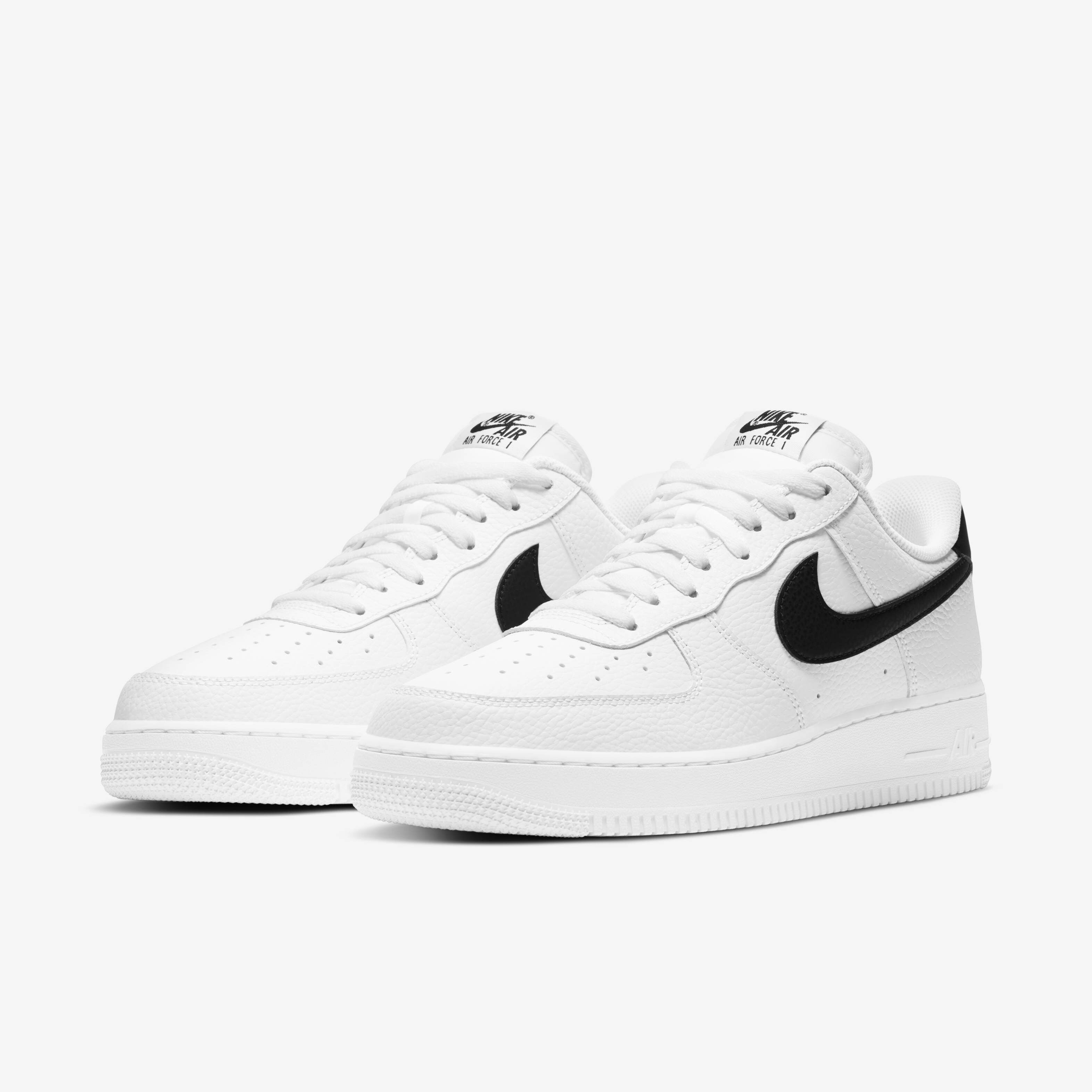 Nike Air Force 1 07