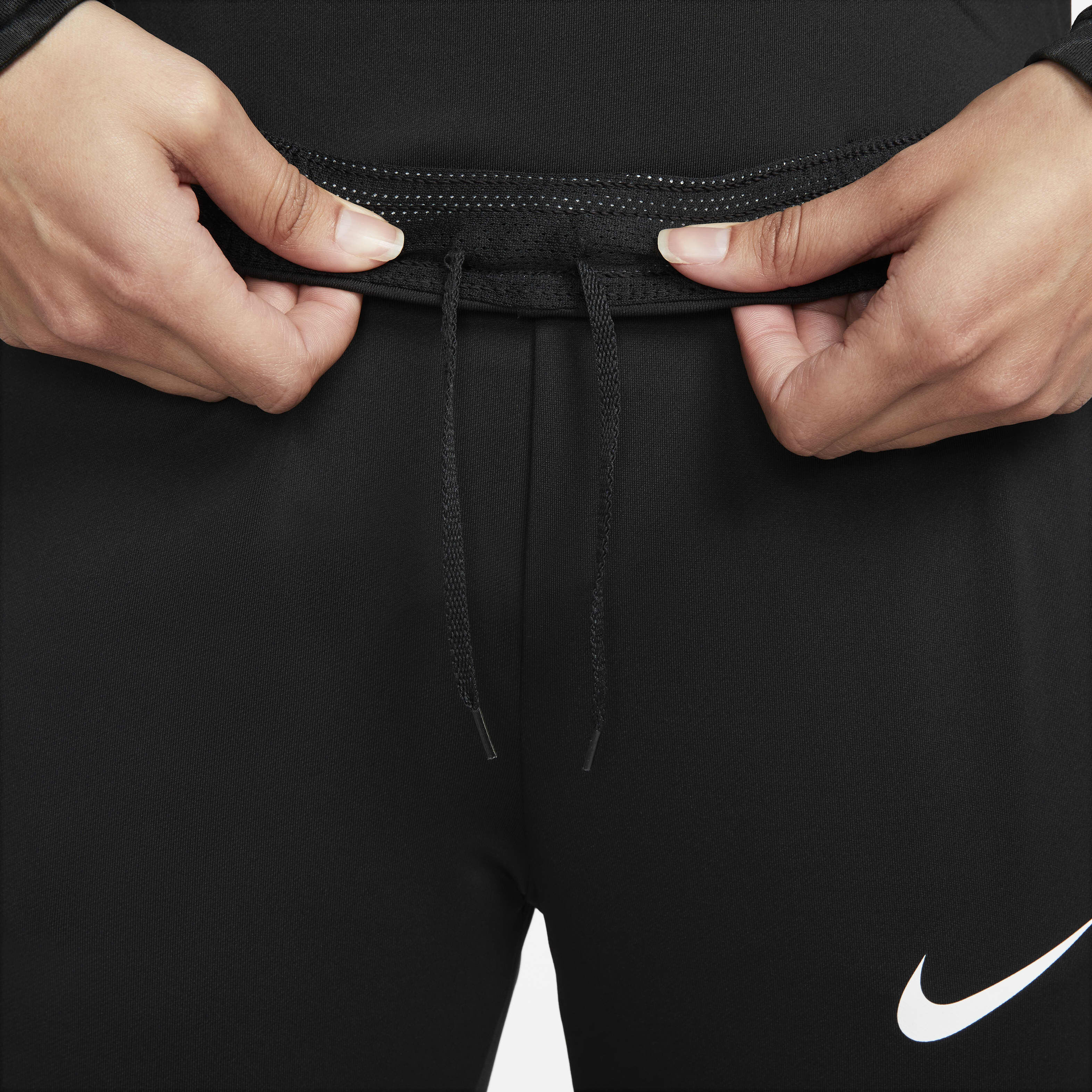 Nike Dri-FIT Strike image number 2