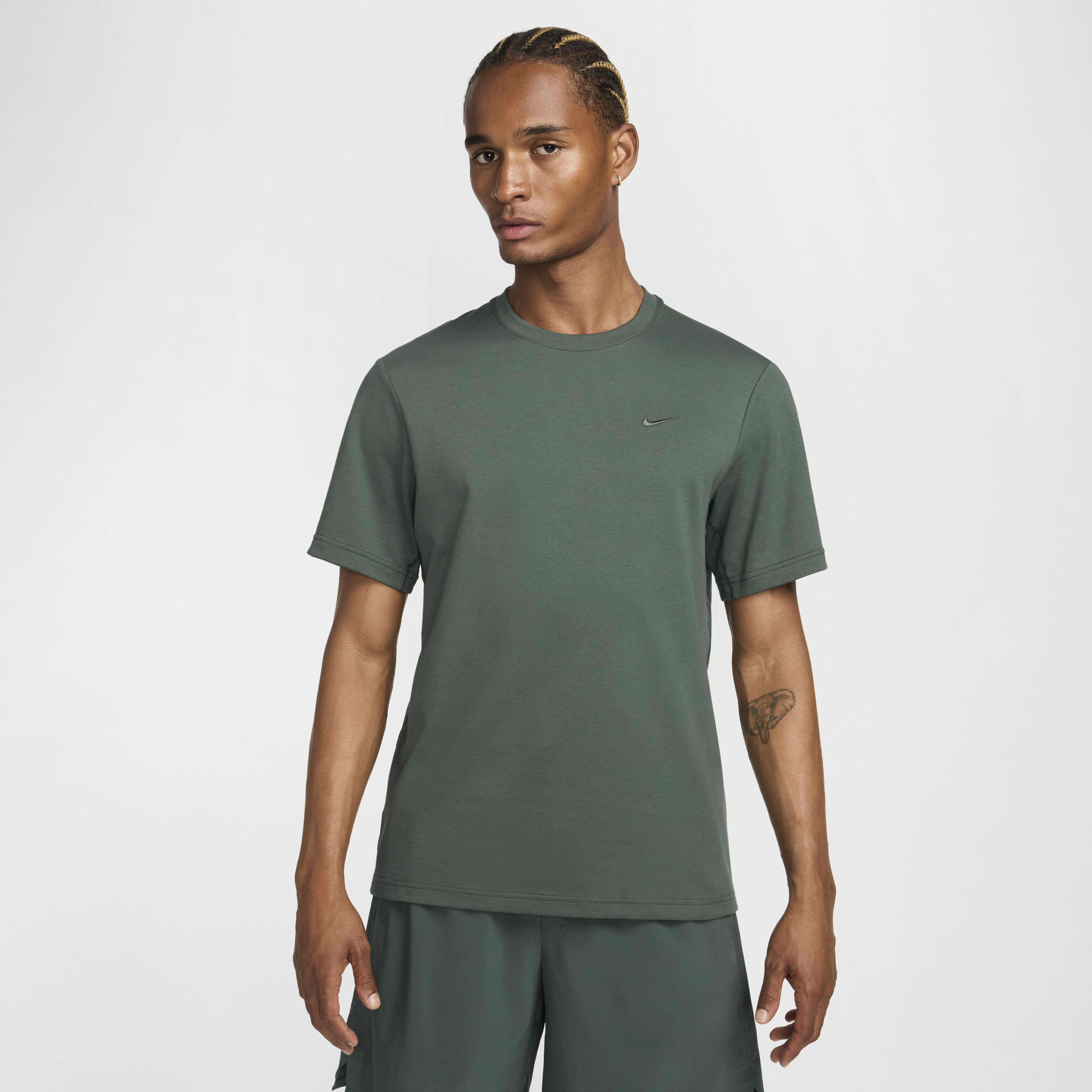 Nike tisat price clearance