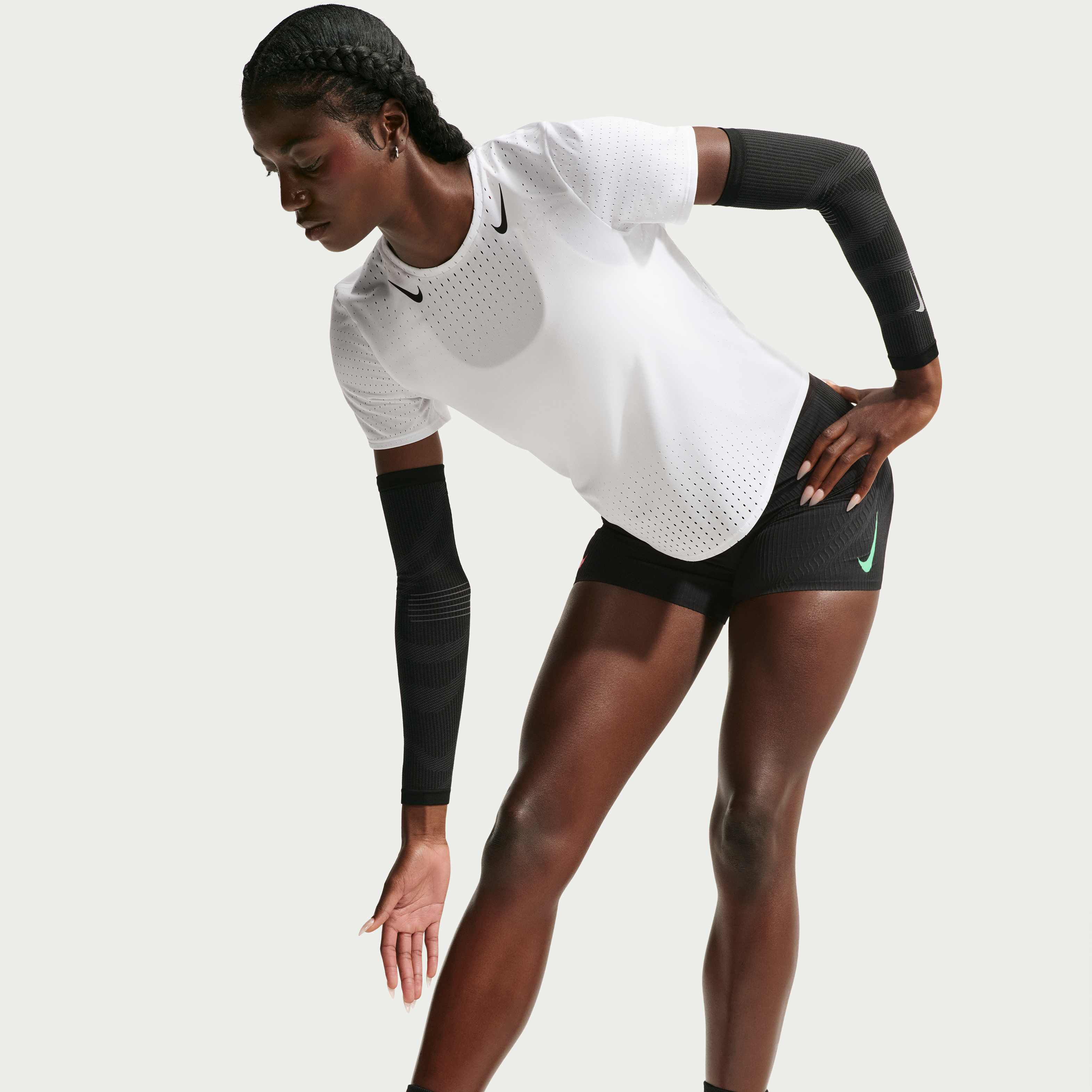 Nike AeroSwift image number 7