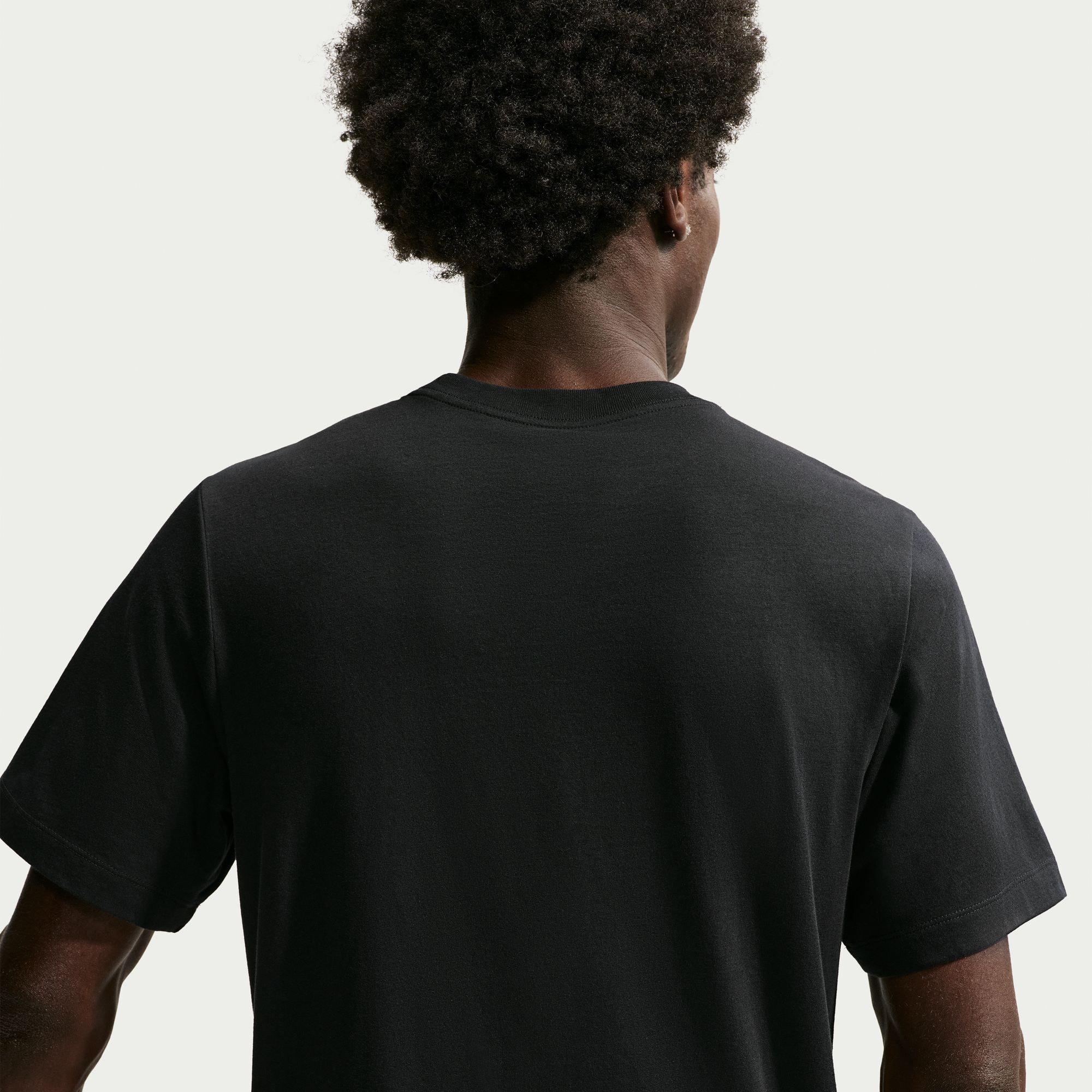 Nike image number 3