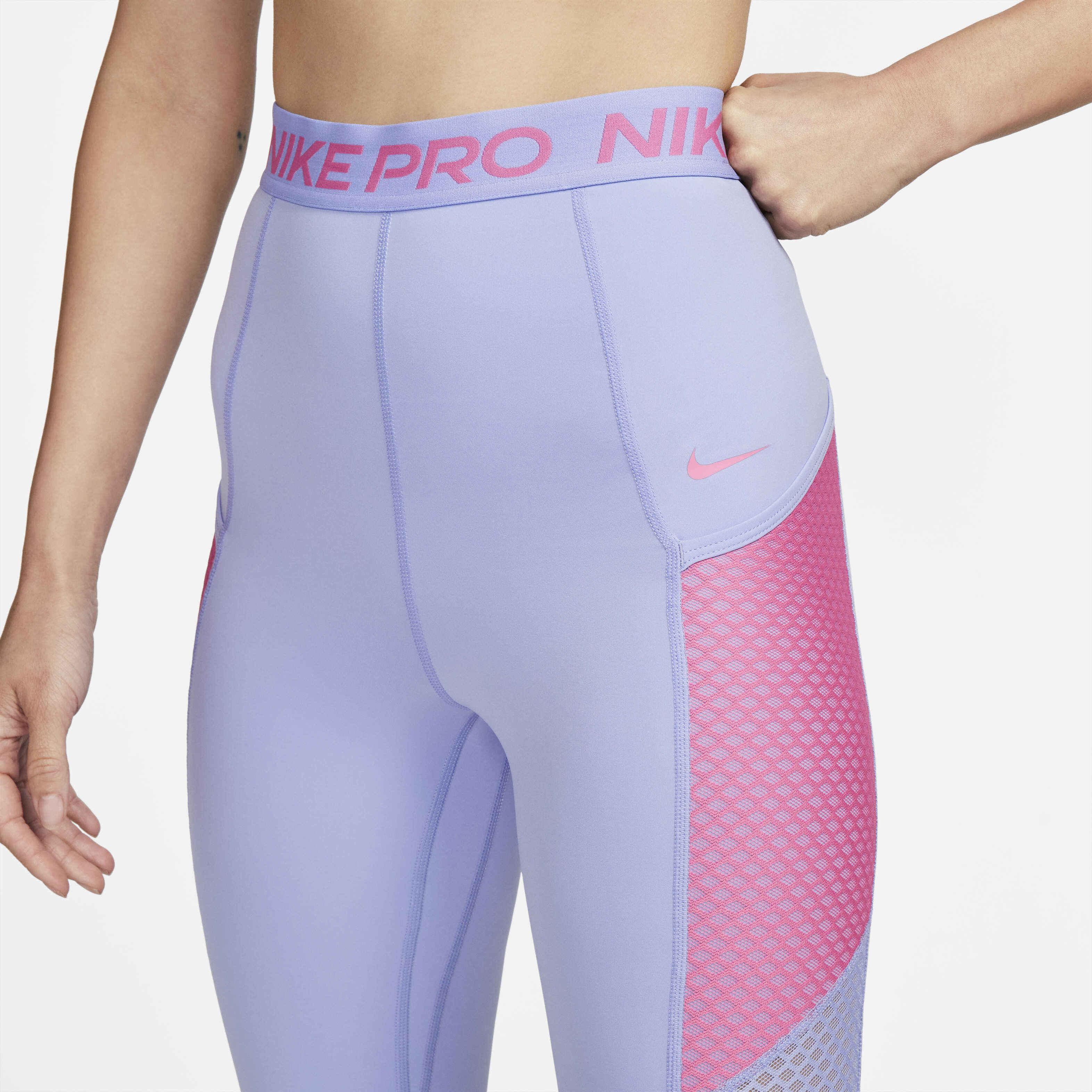 Nike Pro image number 2