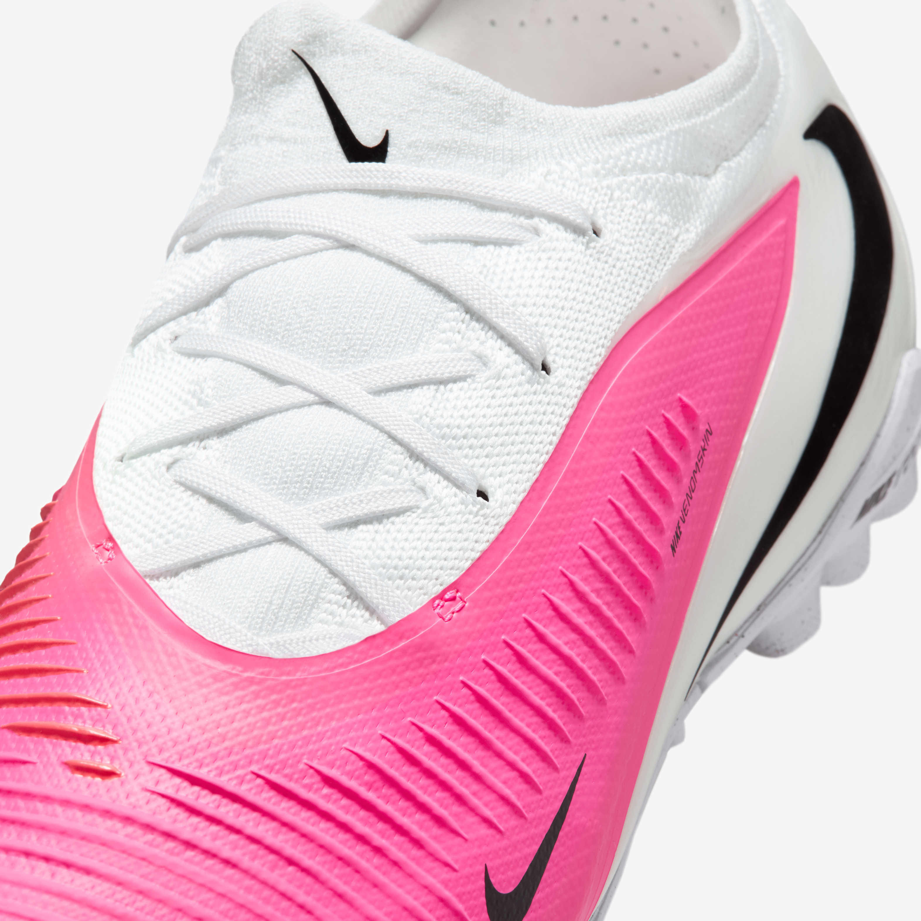 Nike Phantom 6 Low Pro image number 7