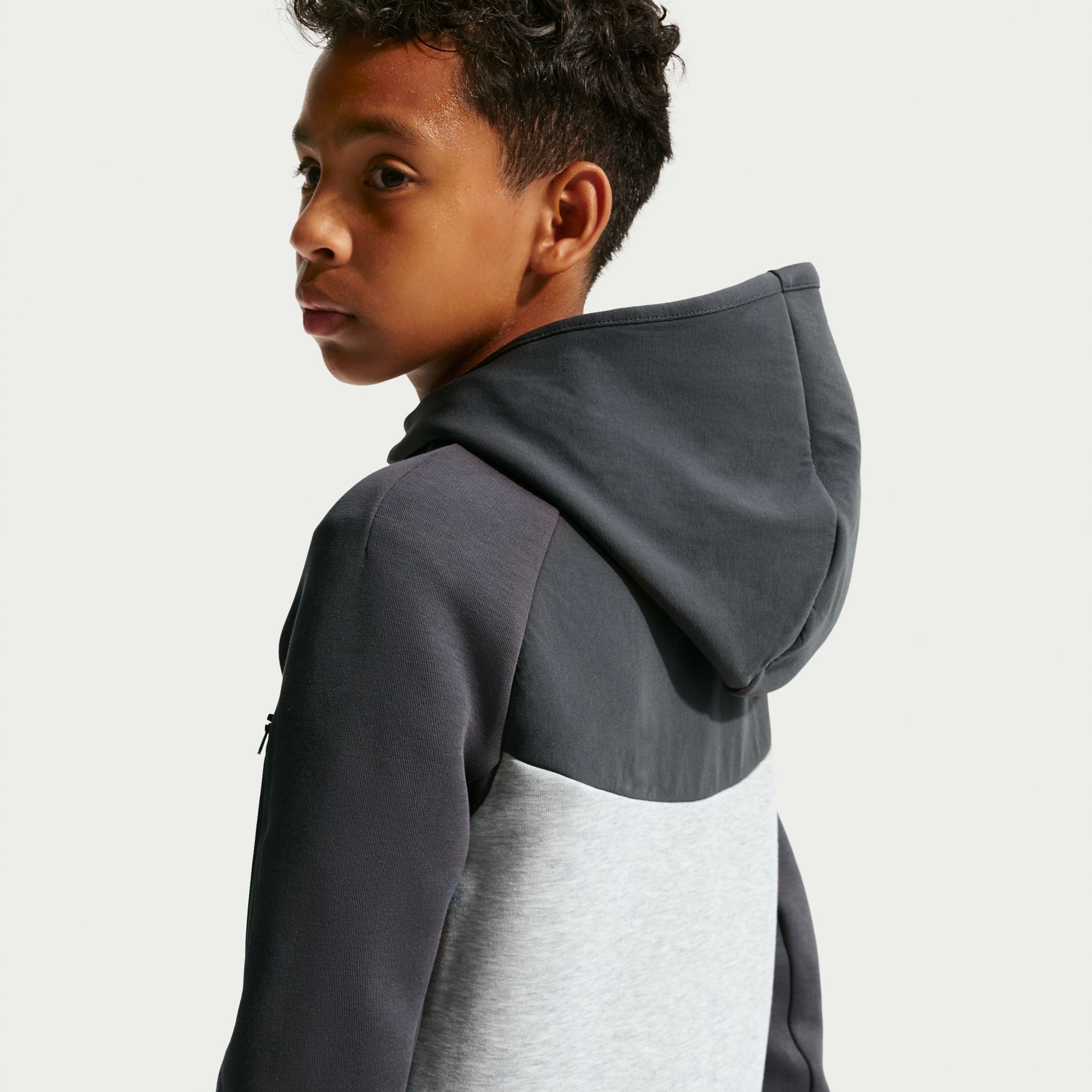 Nike Sportswear Tech Fleece image number 3