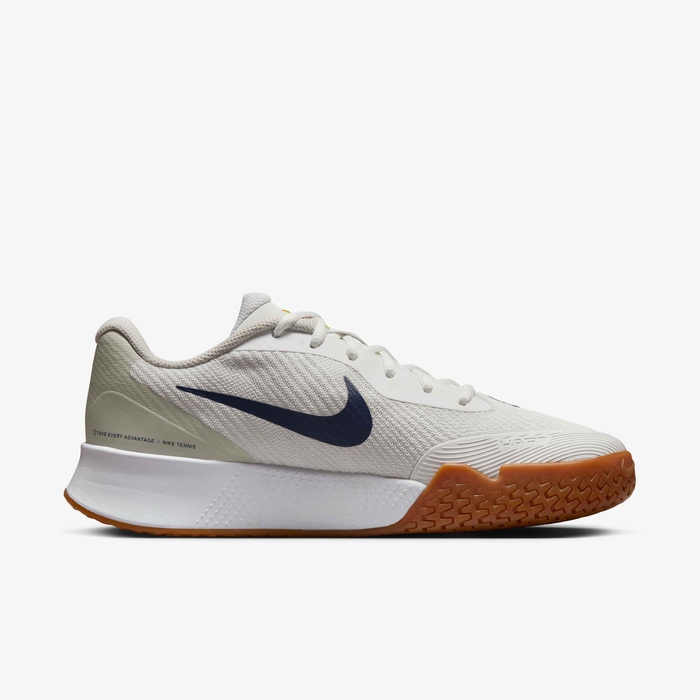 Nike Vapor Lite 3 image number 2 Nike Vapor Lite 3 image number 2
