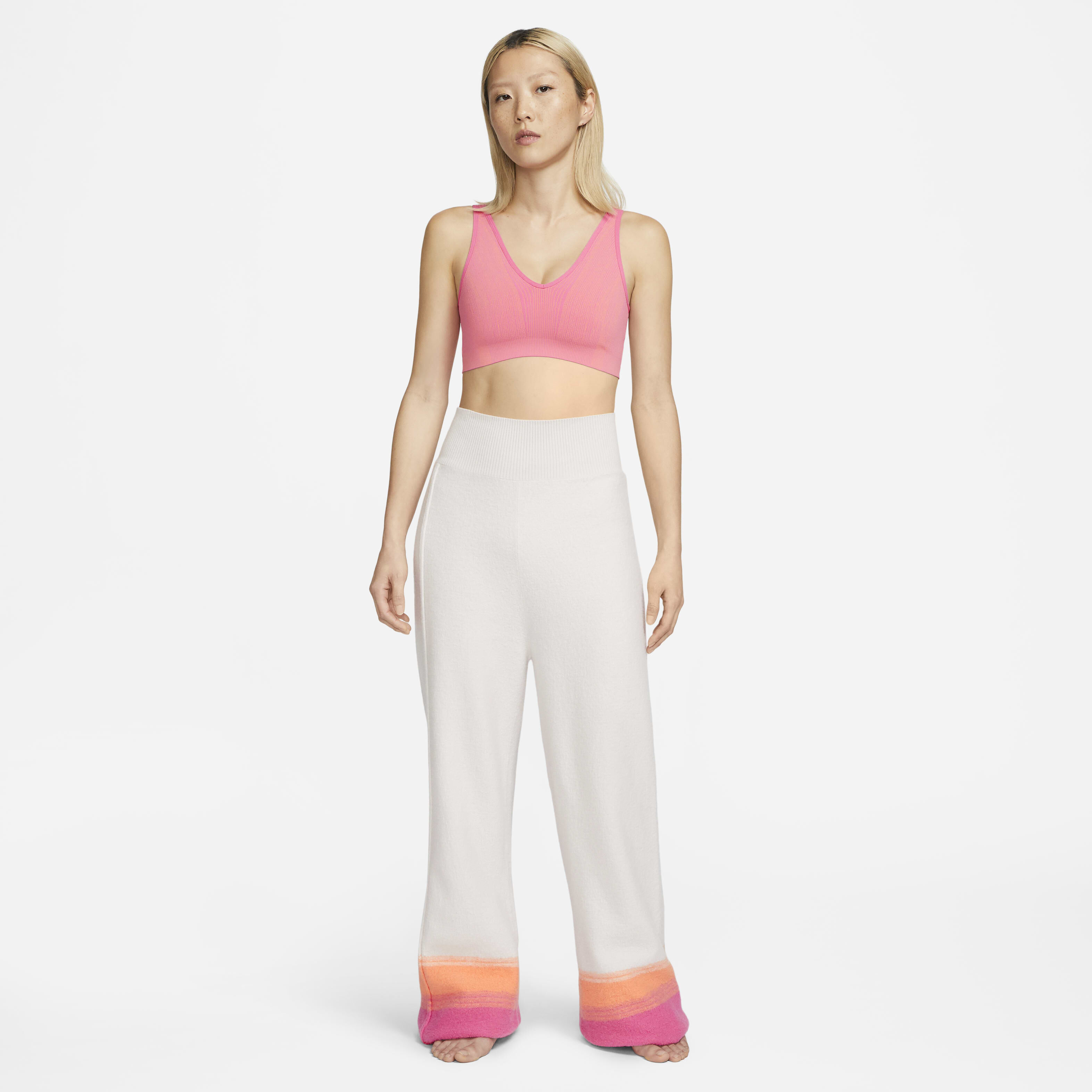 Nike Yoga Dri-FIT Indy Seamless image number 4