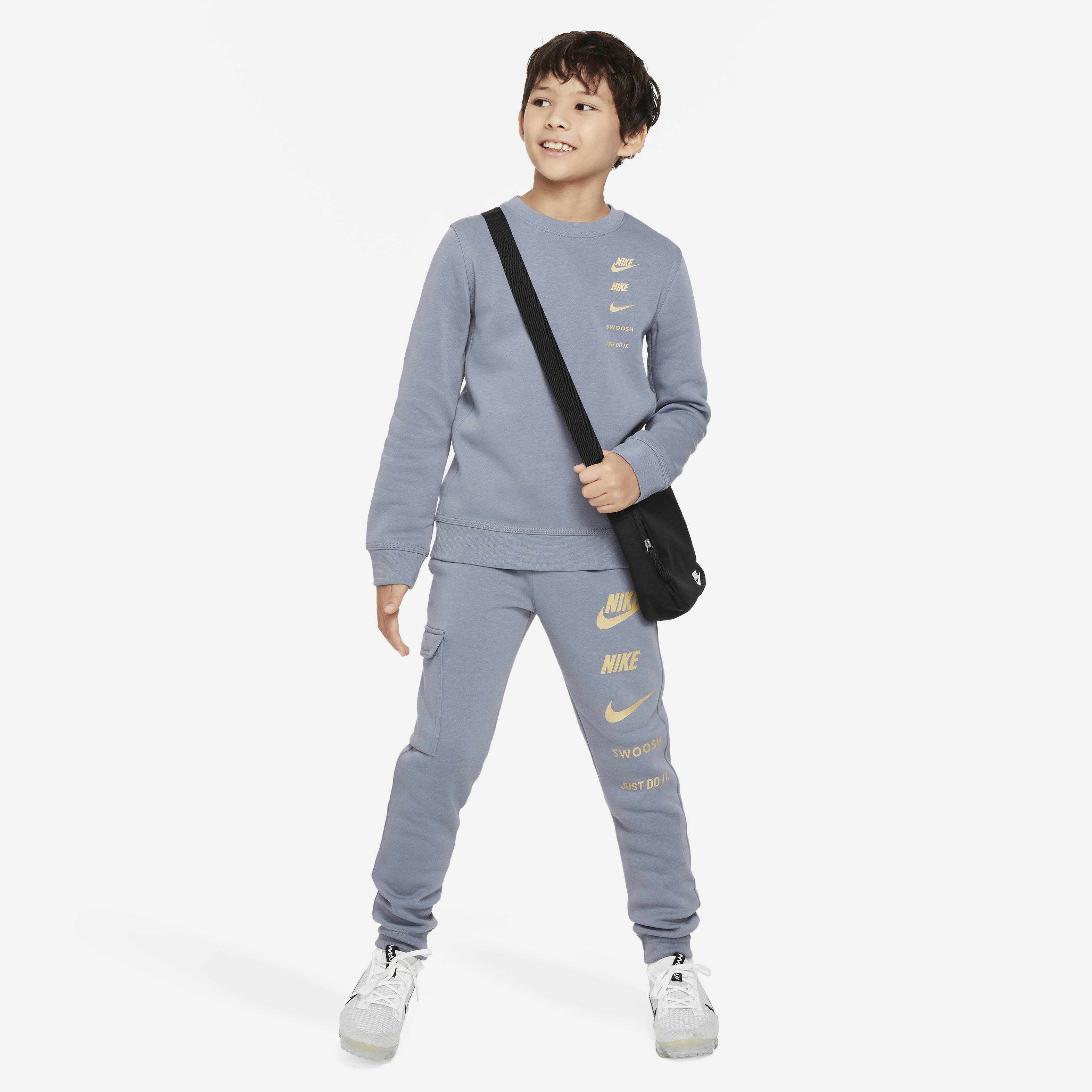 Nike Sportswear Standard Issue image number 3