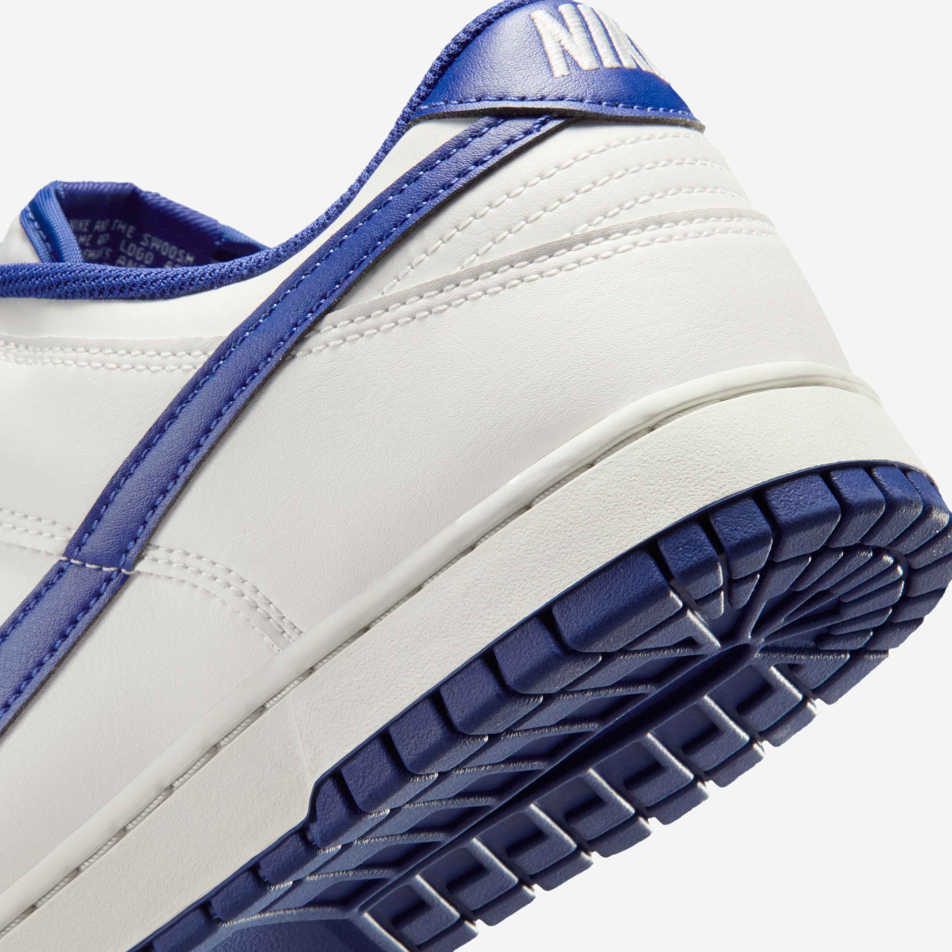 Nike Dunk Low Retro image number 7