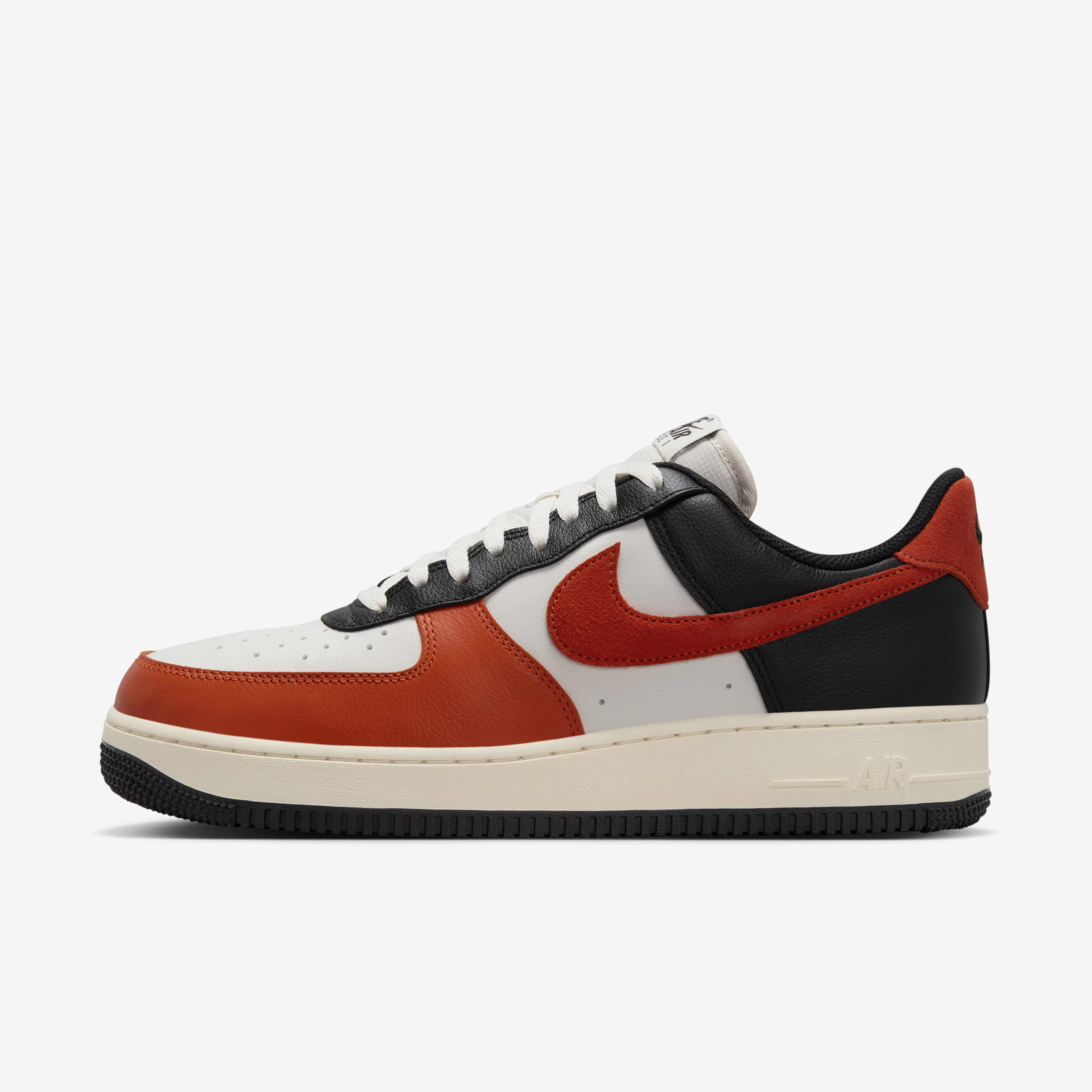 Nike air force dubai 2025
