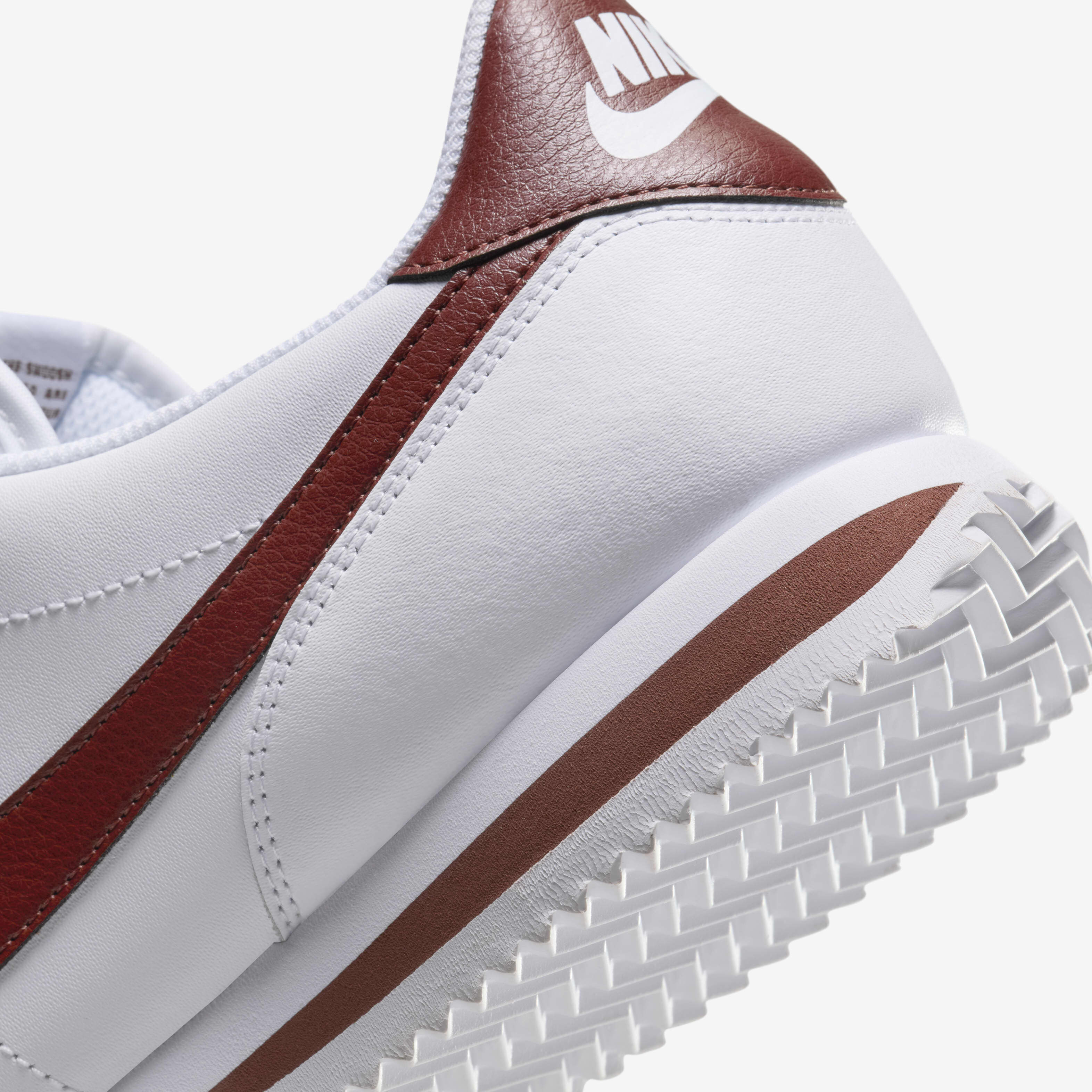 Nike cortez uae price shop