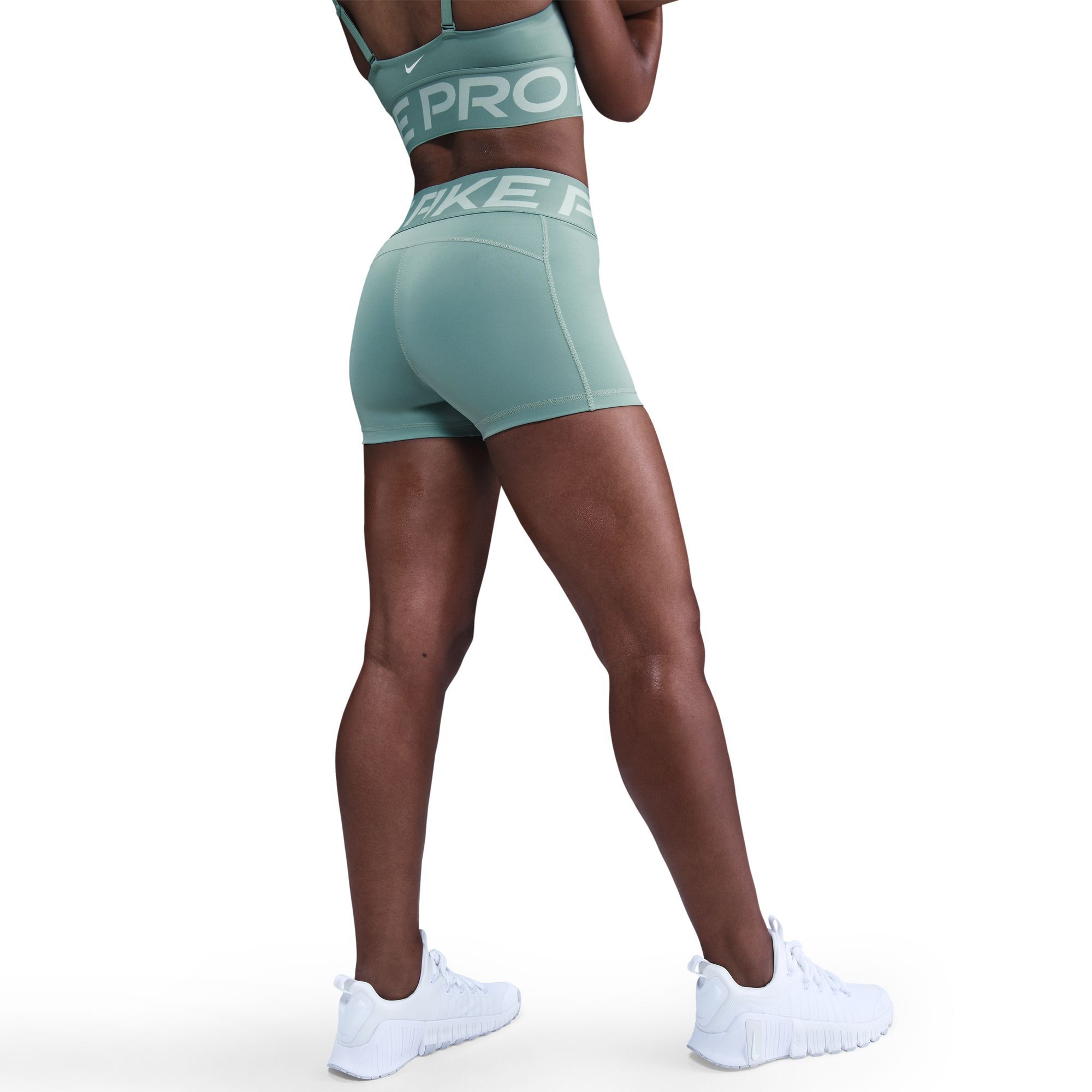 Nike Pro Sculpt image number 7