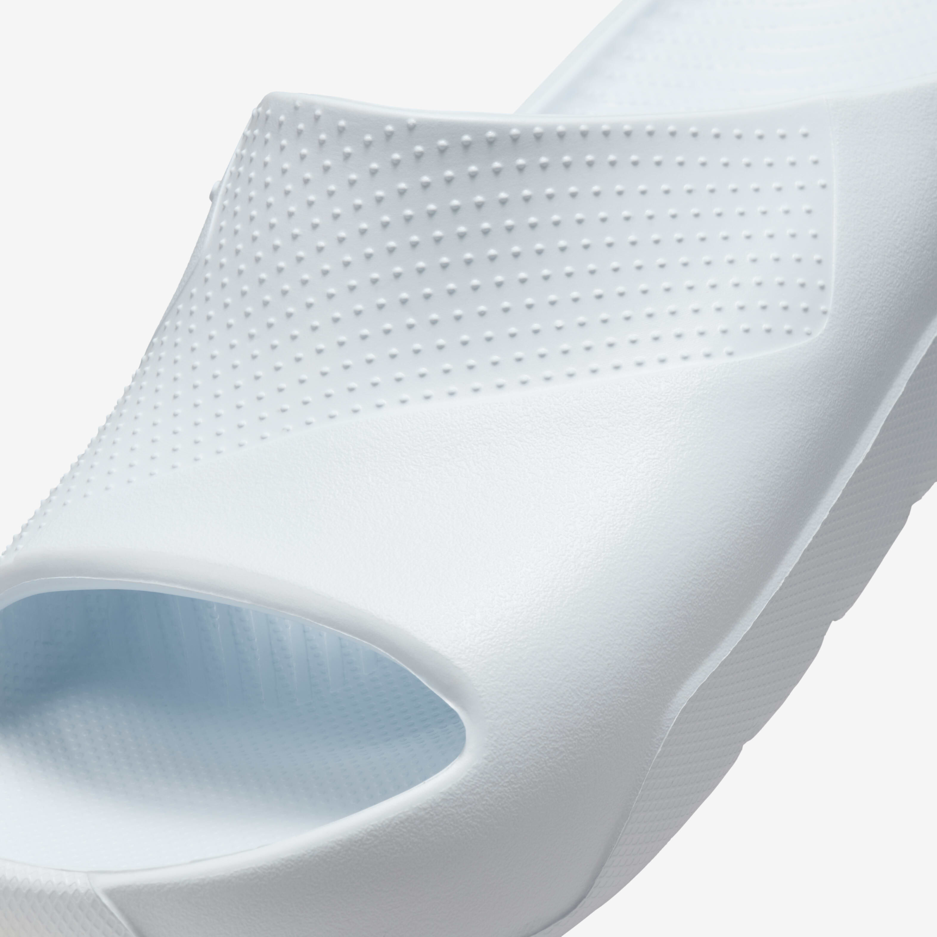 Jordan Post image number 5