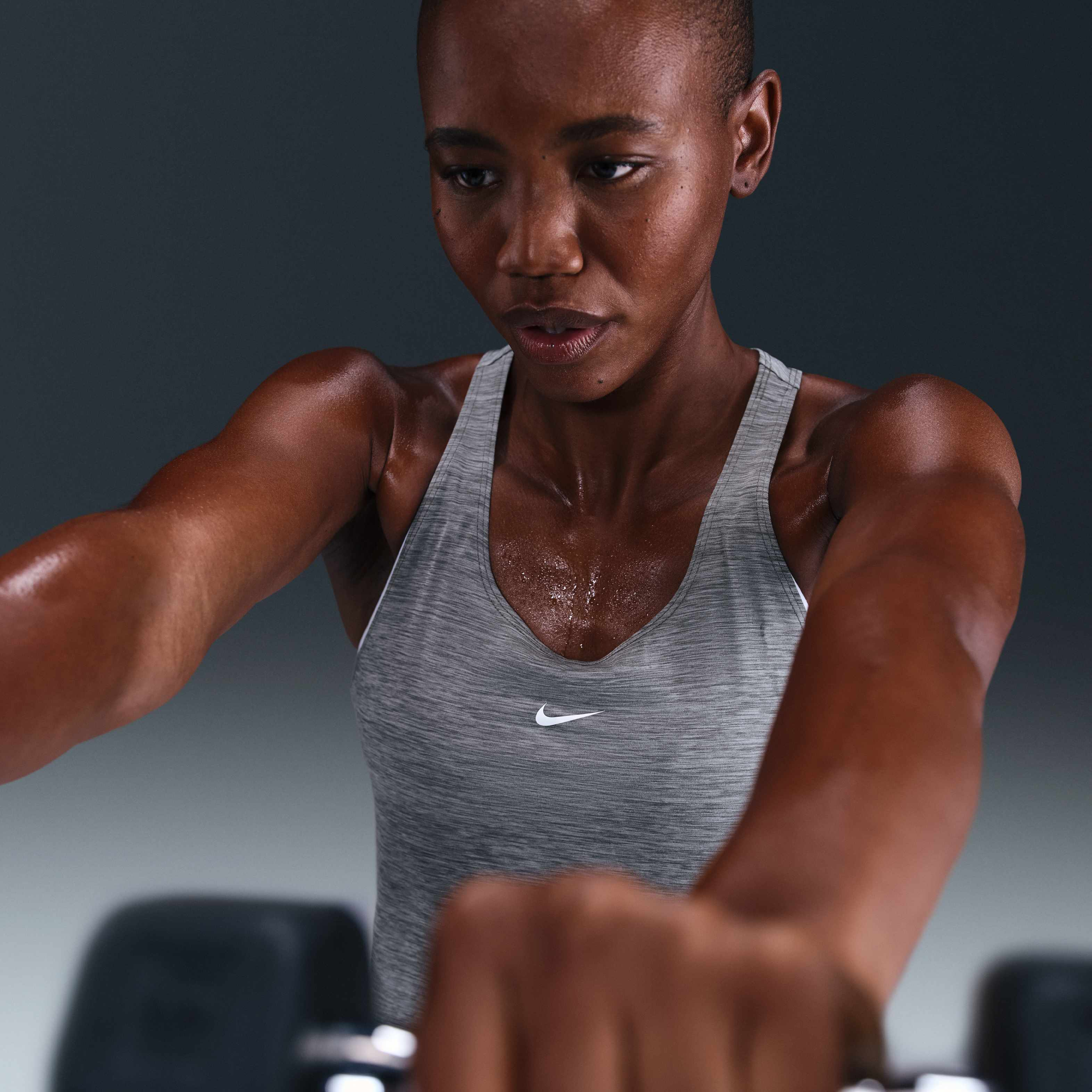 Nike Pro image number 2