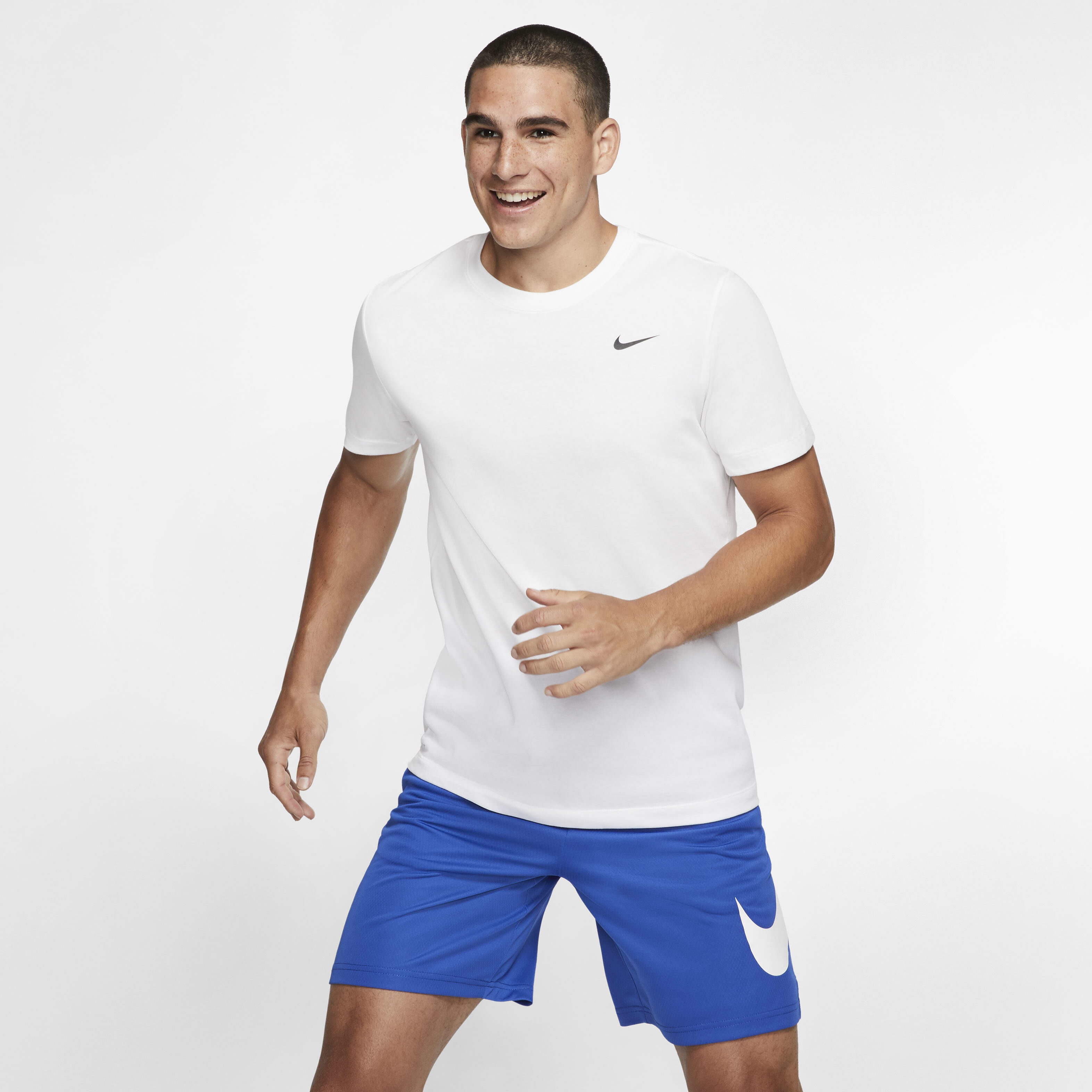 Tops T Shirts Nike UAE