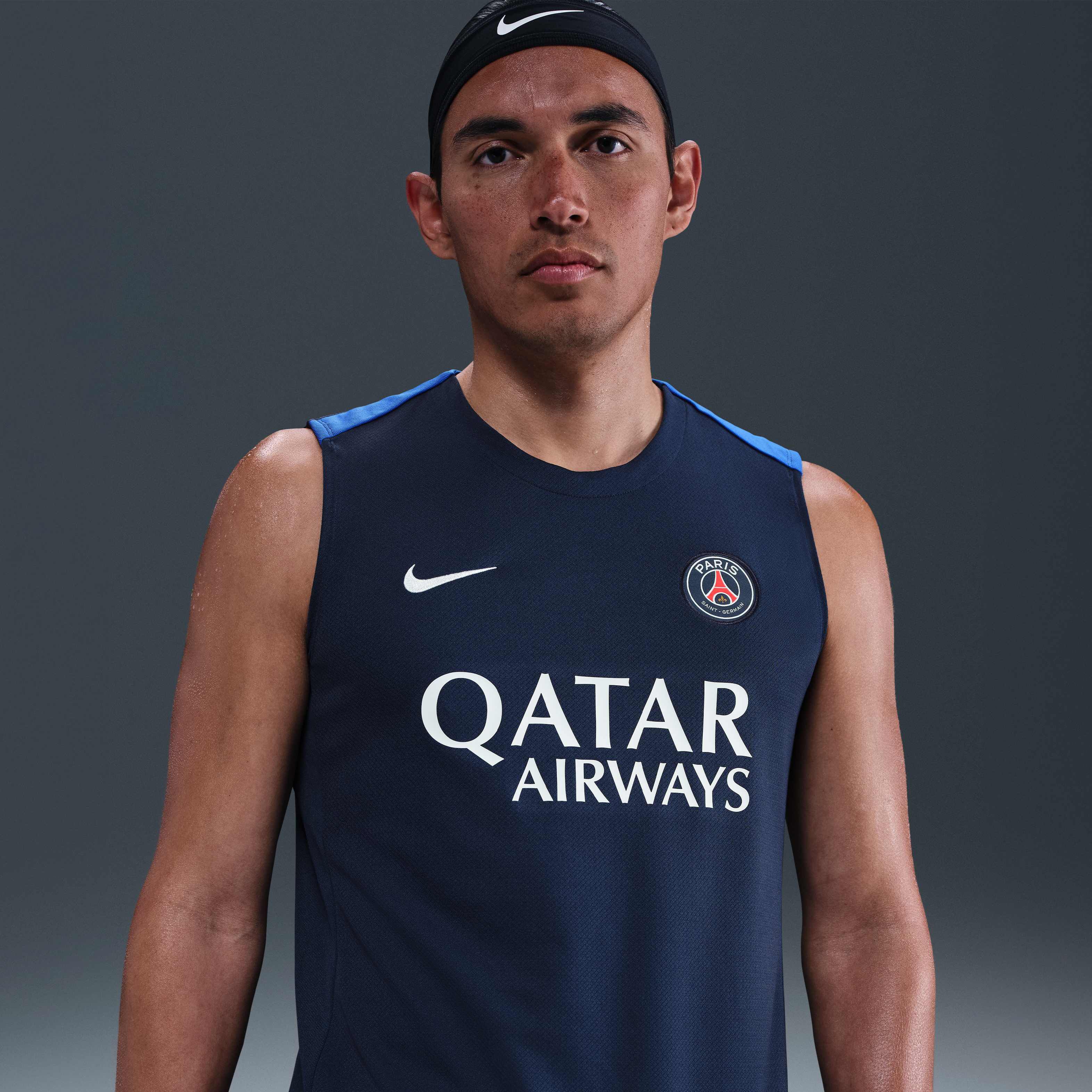 باريس سان-جيرمان سترايك image number 0