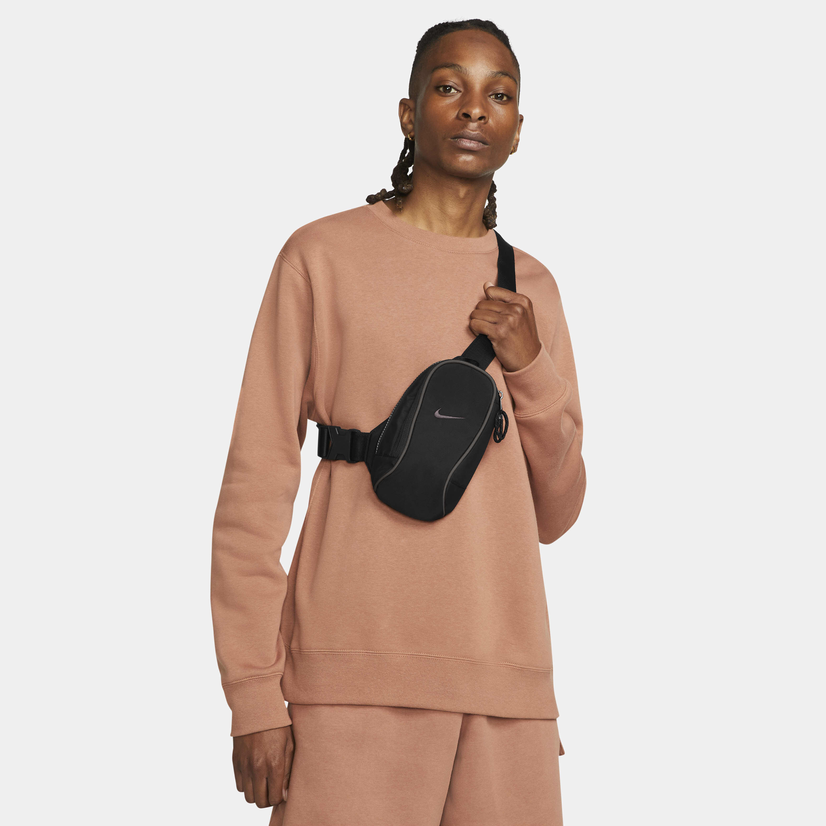 Shop Nike Crossbody Bags for Men Online in UAE Stylish Nike Bags