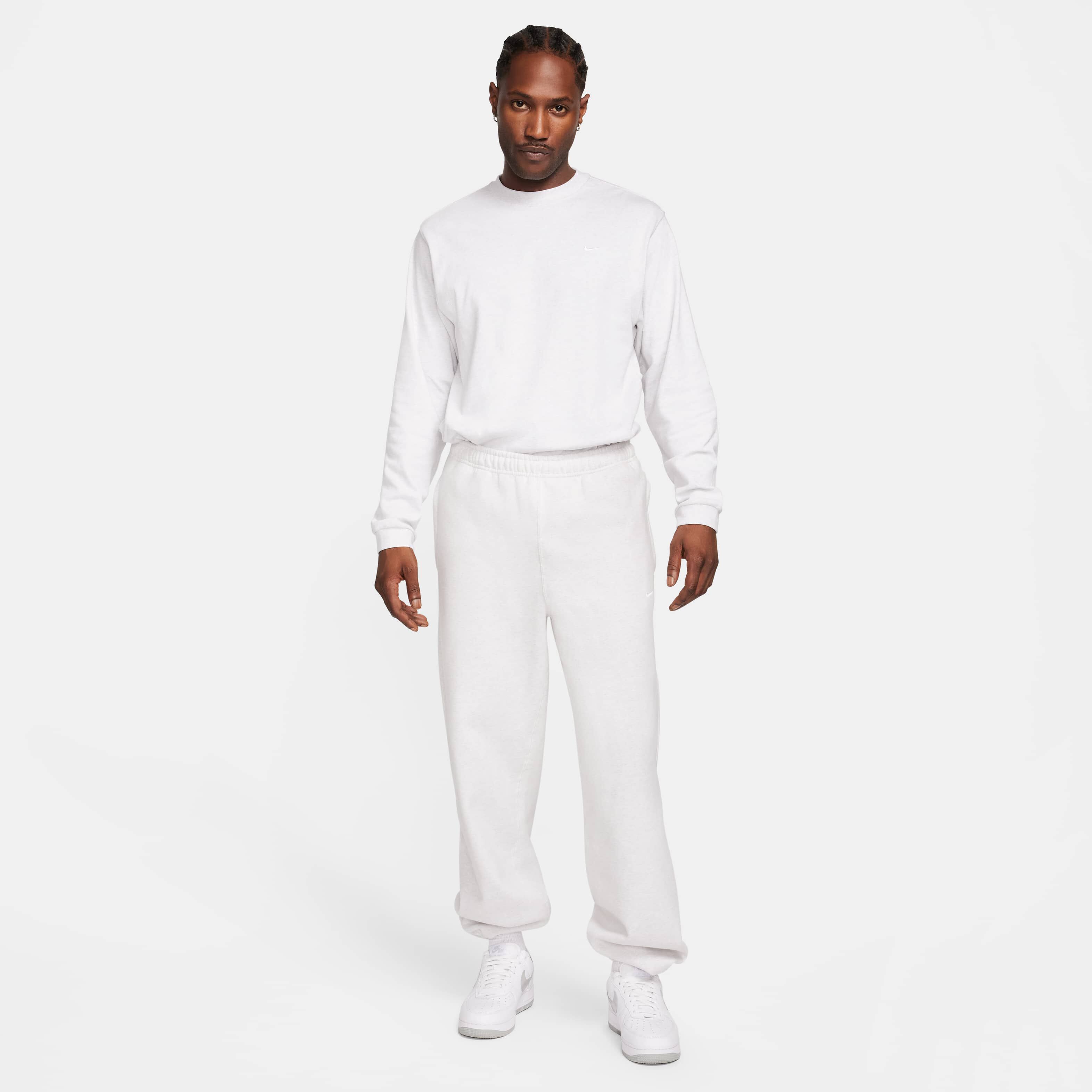 نايكي سولو سووش image number 5