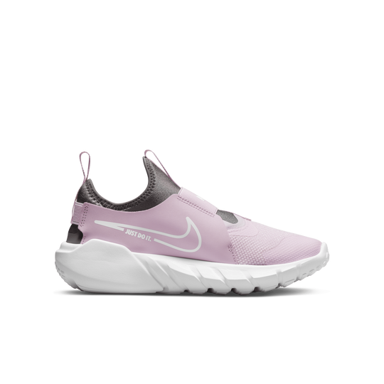 Shop Flex Runner 2 Older Kids Road Running Shoes Nike UAE