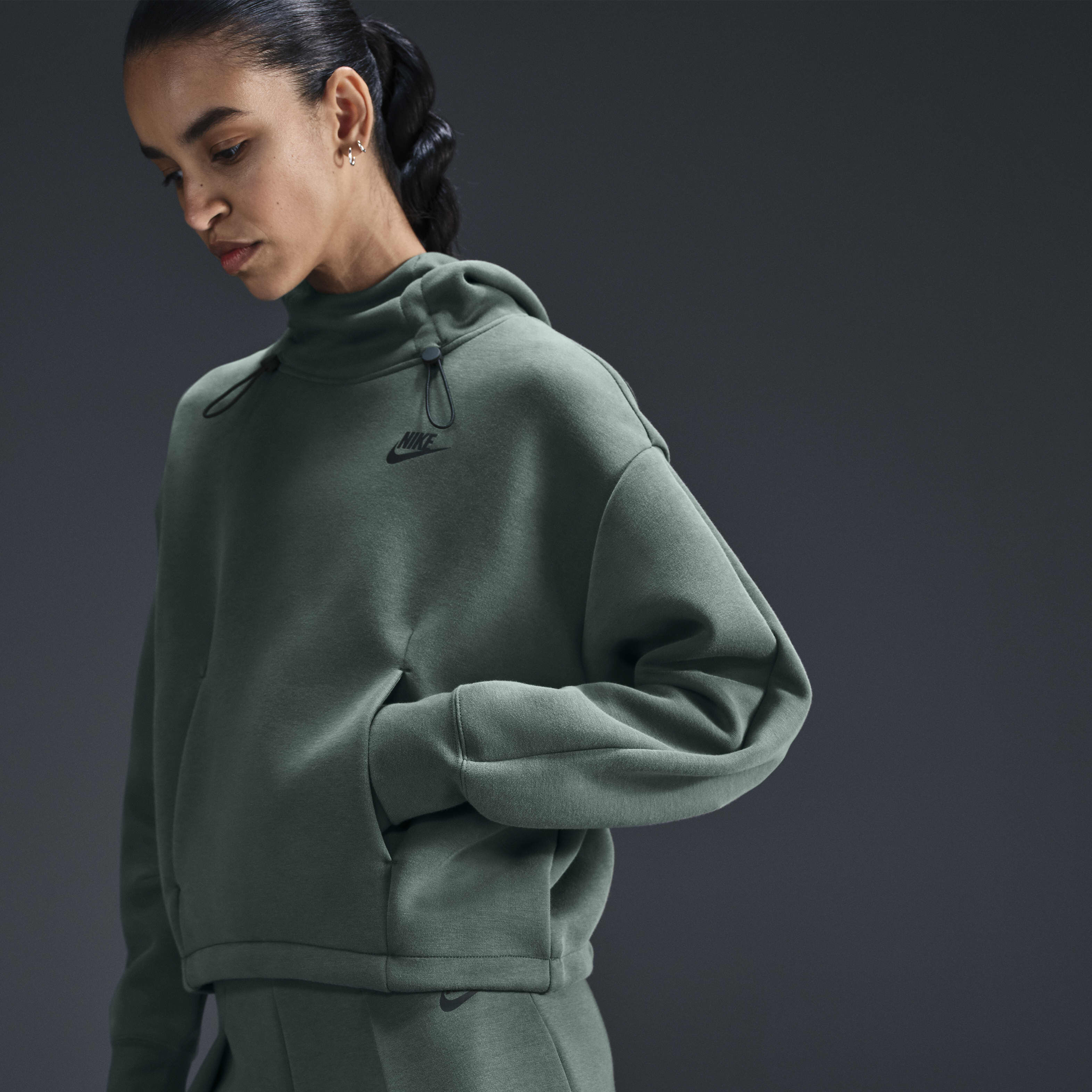 Et les femmes nike hoodie on sale
