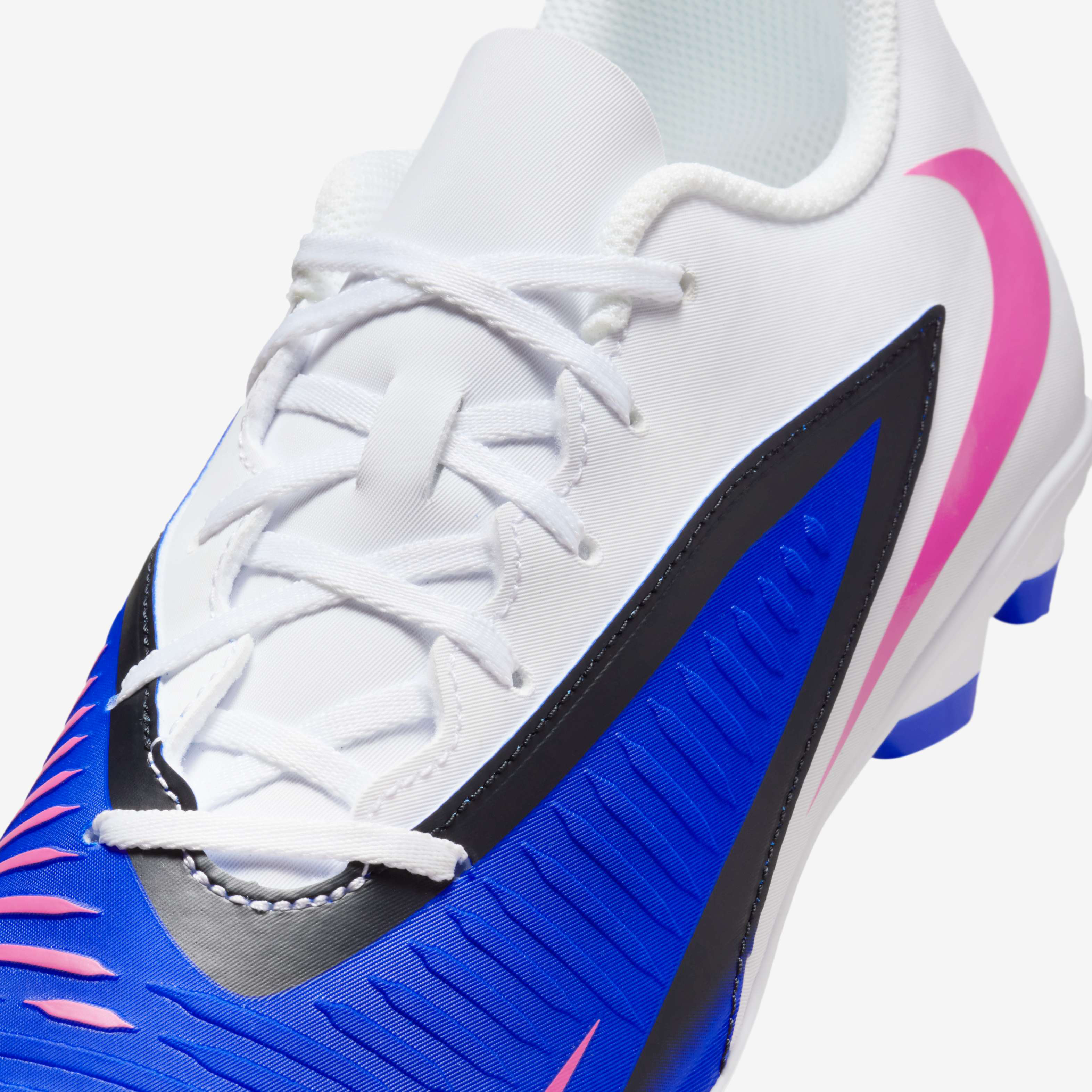 Nike Phantom 6 Low Club image number 7