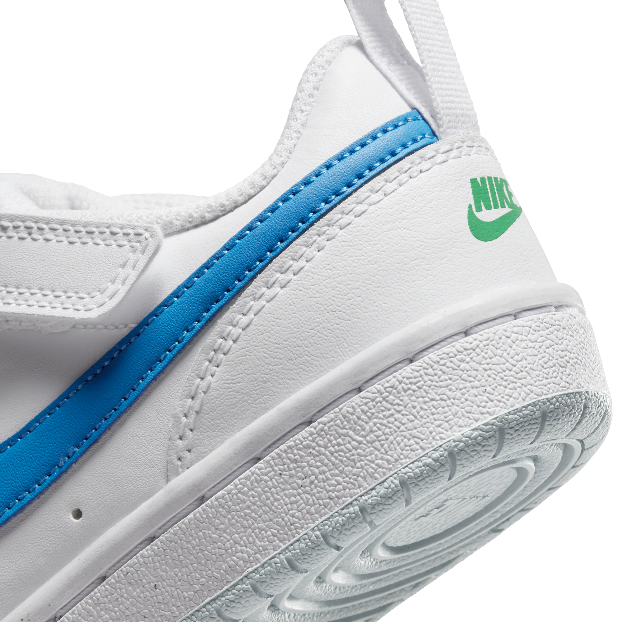 Tênis nike court borough sales low