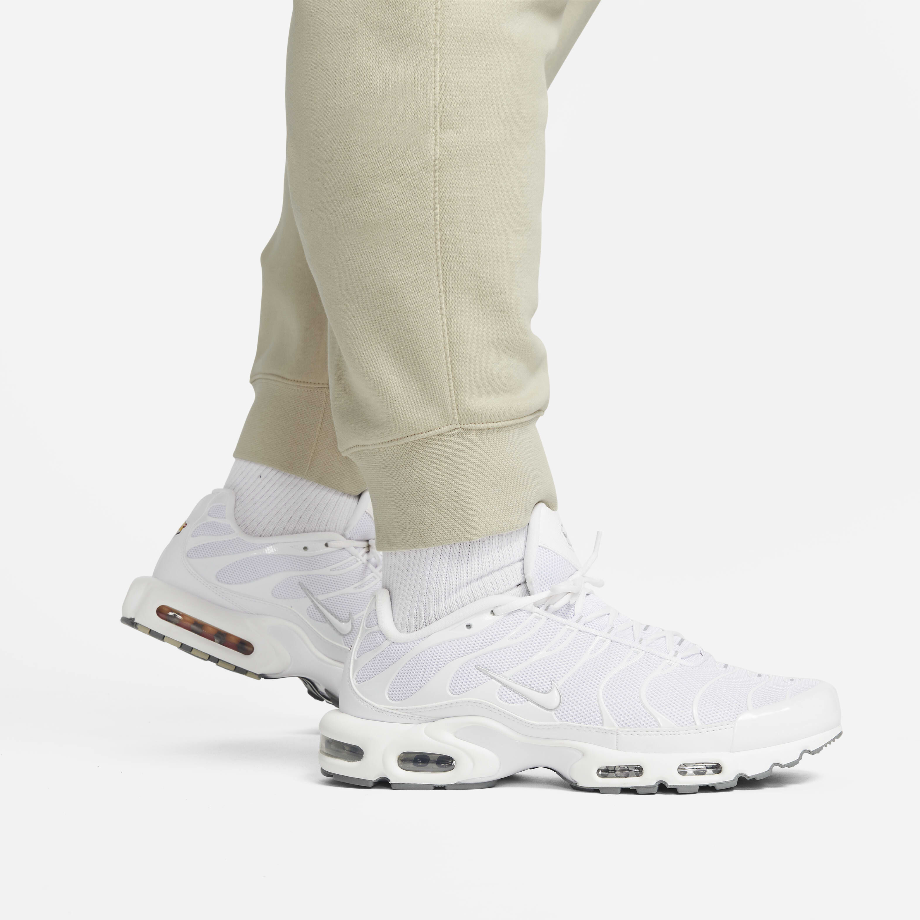 نايكي سبورتسوير كلوب فليس image number 9