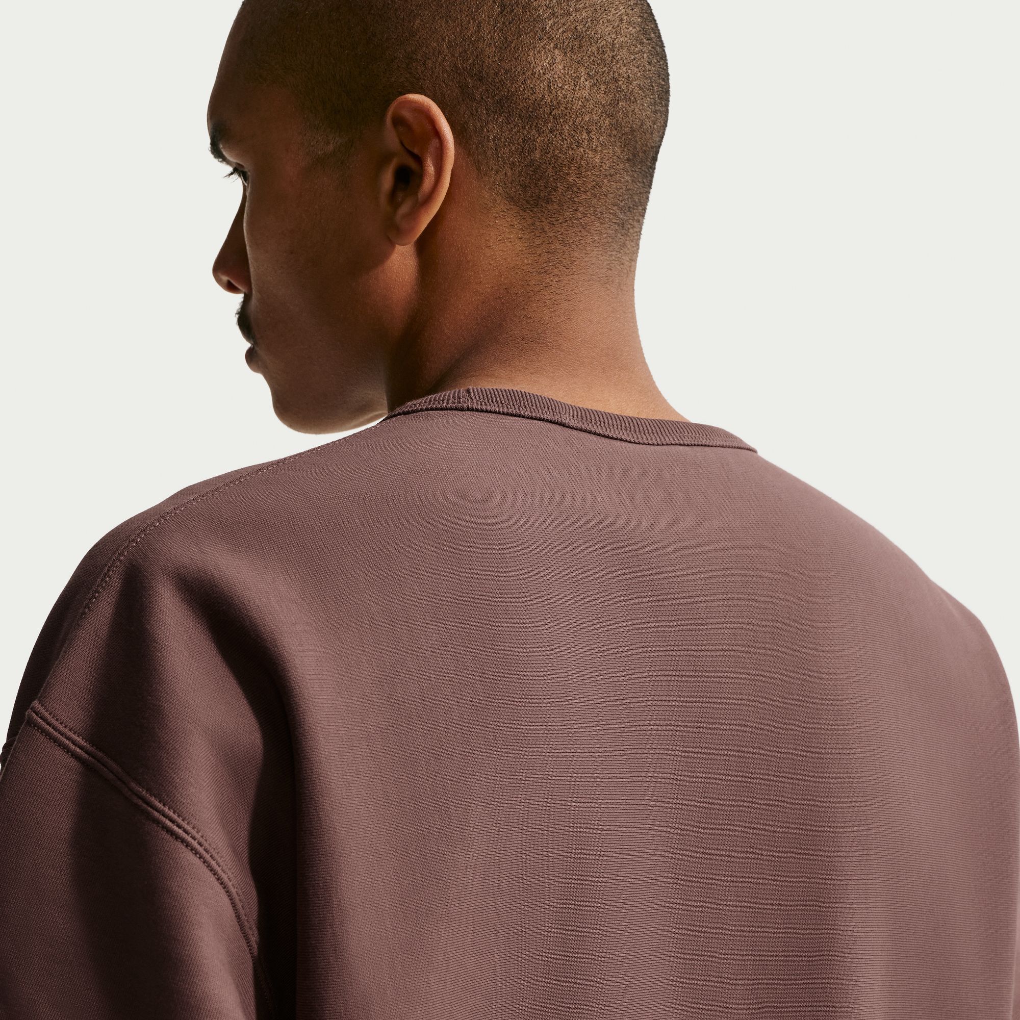 Nike Solo Swoosh image number 3