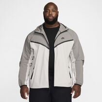 Nike Tech