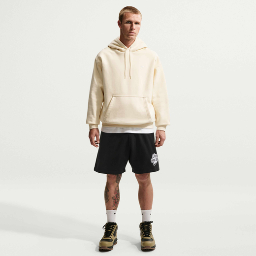 Nike Solo Swoosh