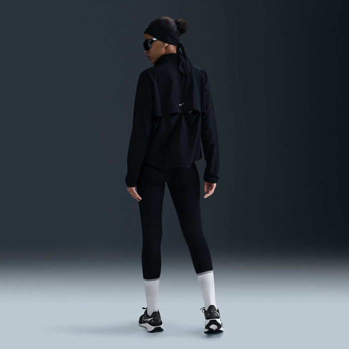 نايكي سووش image number 4 نايكي سووش image number 4