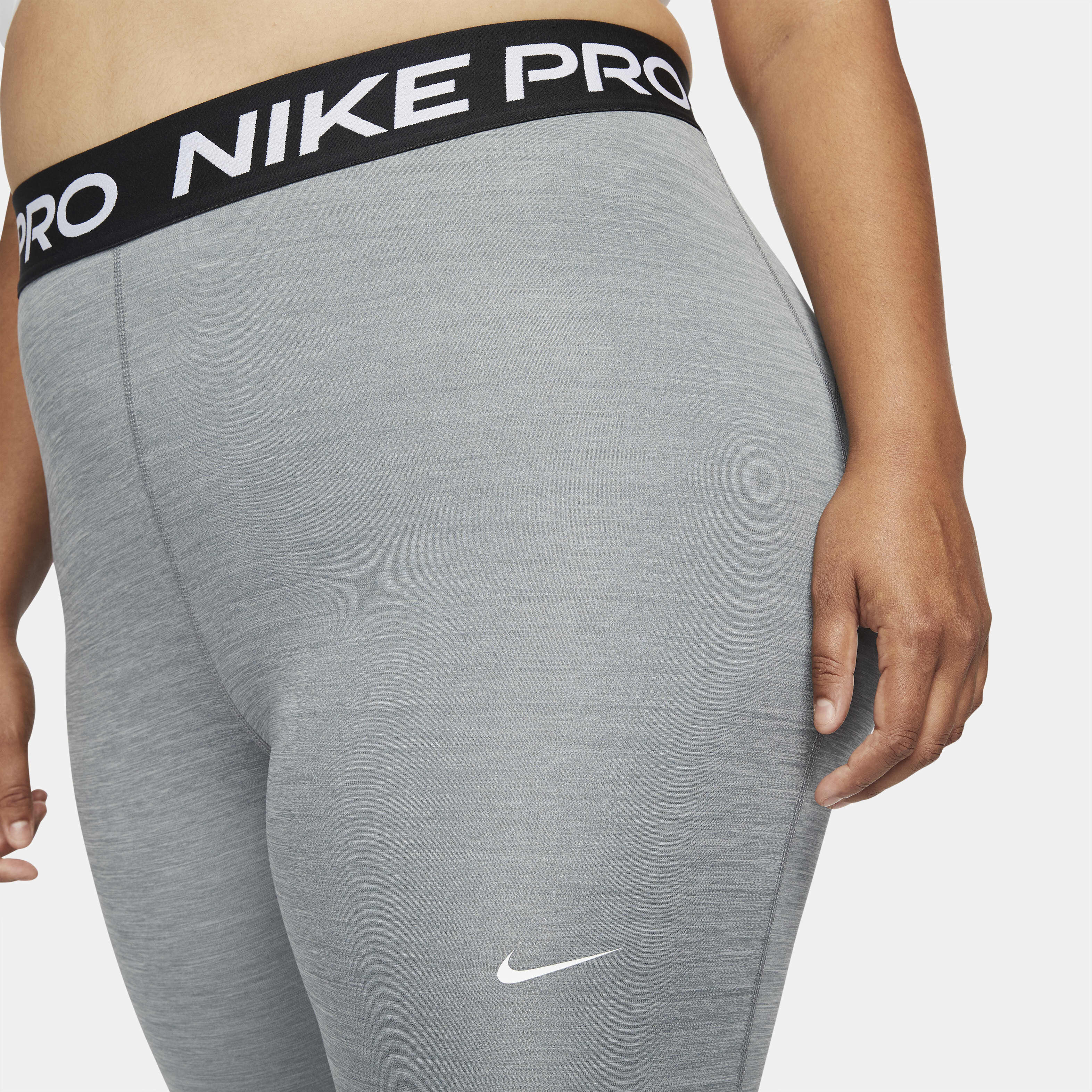 Nike Pro 365 image number 2