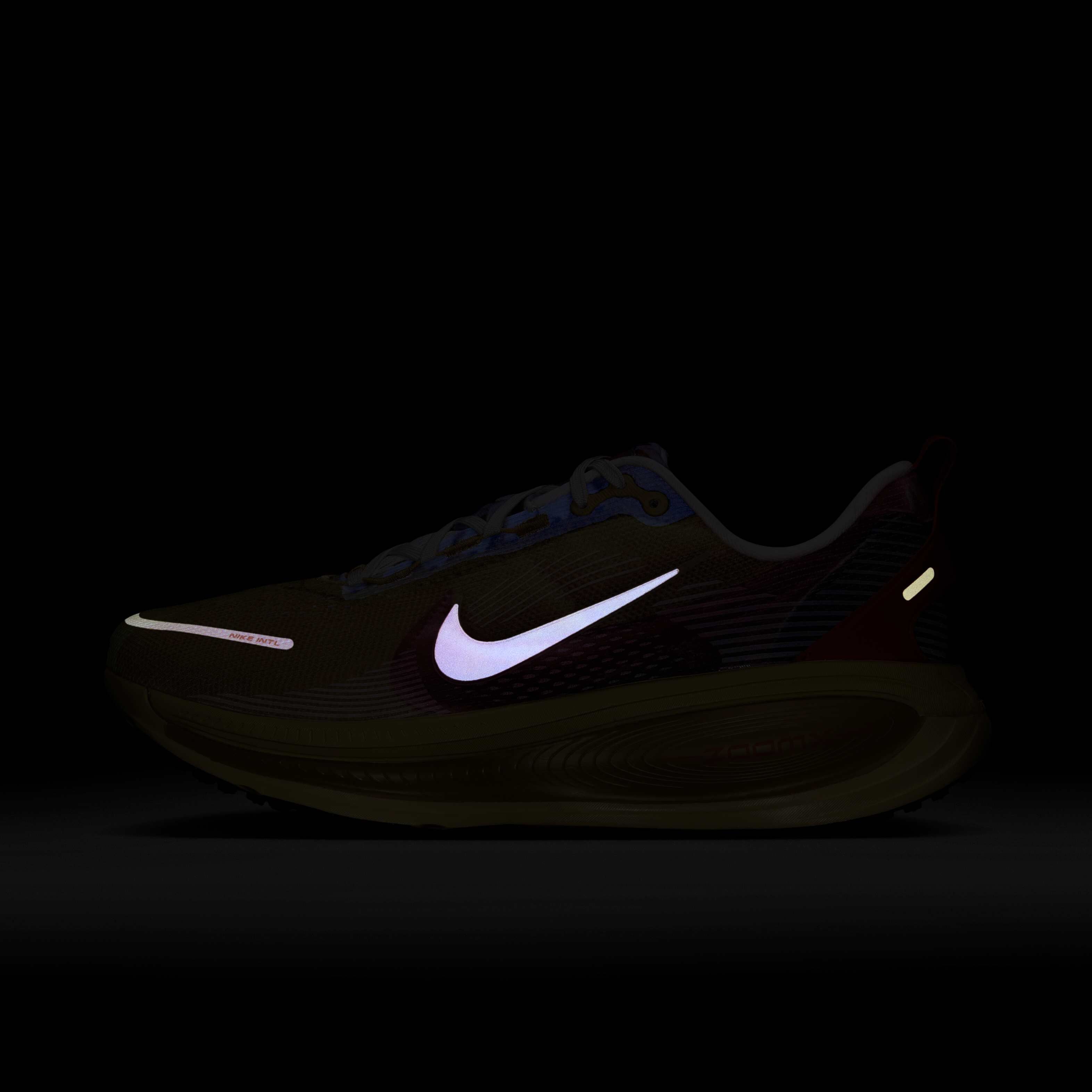 【新品未使用】Nike Vomero 18 SE 6.5 Nike Vomero 18 SE Men's Road Running Shoes. Nike ID
