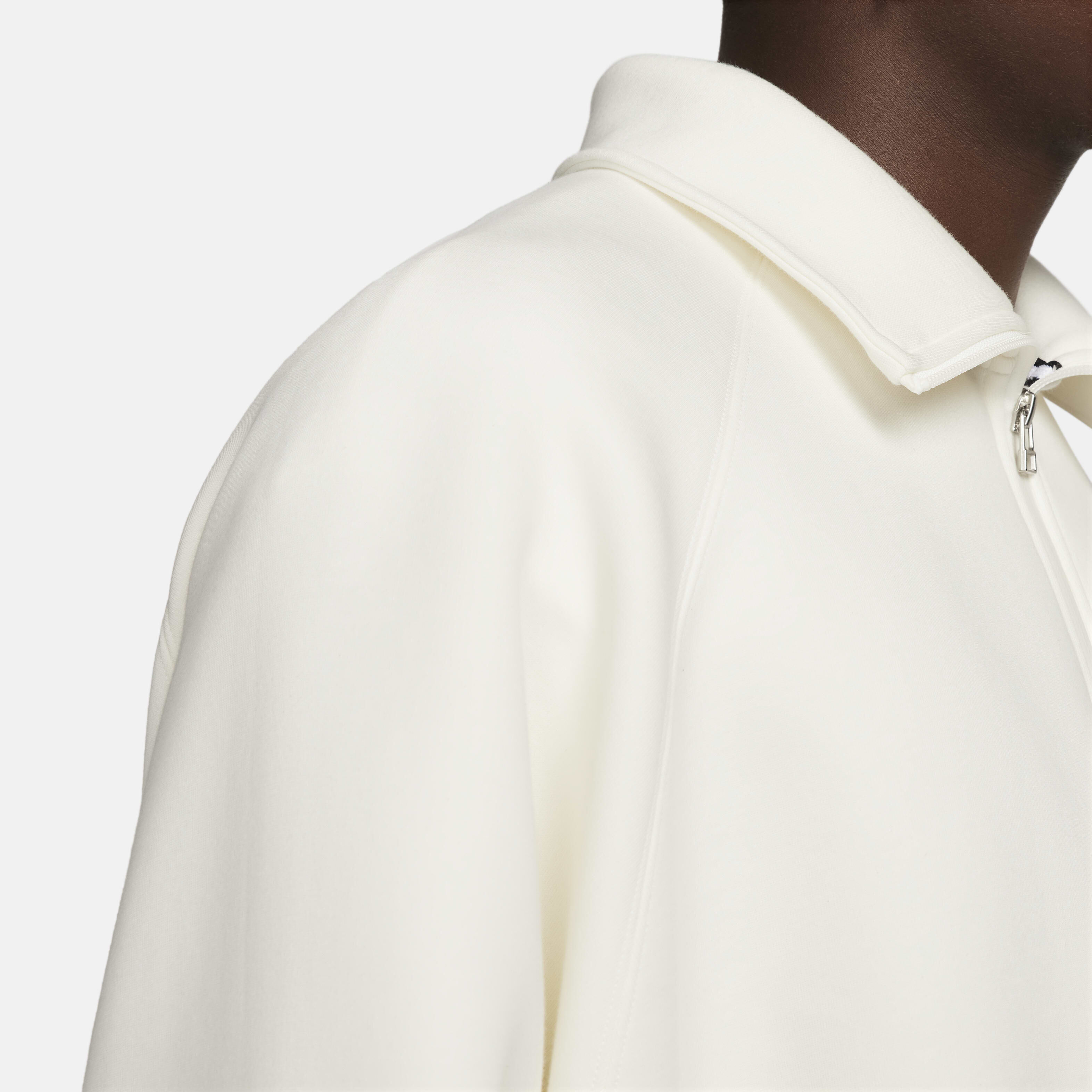 نايكي تك فليس ري-ايماجند image number 4