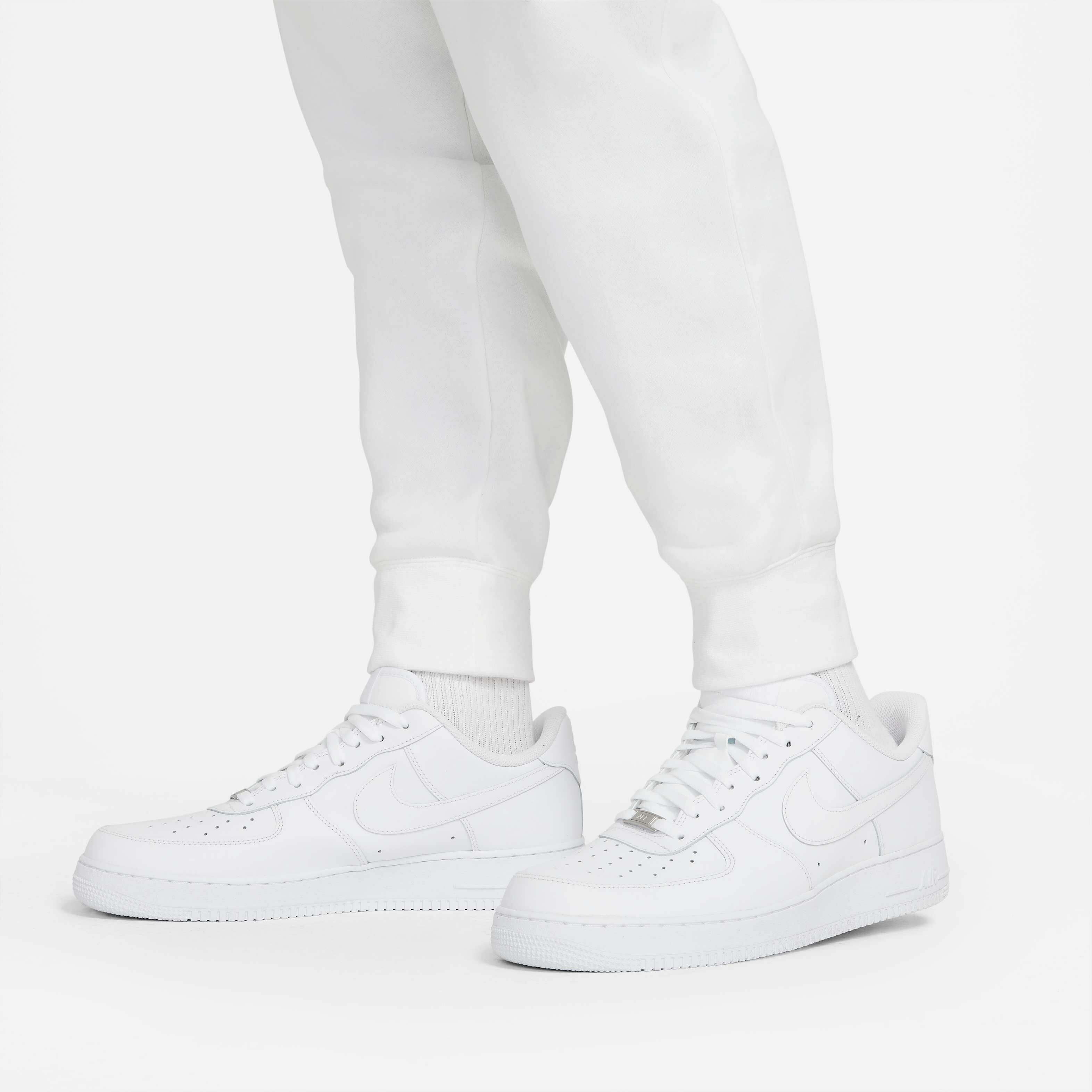 نايكي سبورتسوير كلوب فليس image number 12