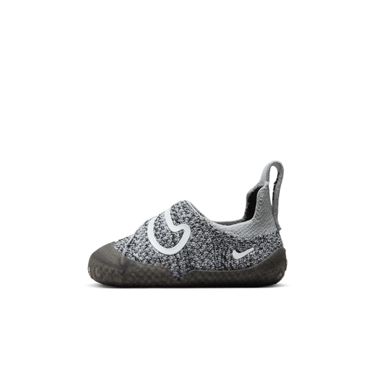 C 2025 baby shoes