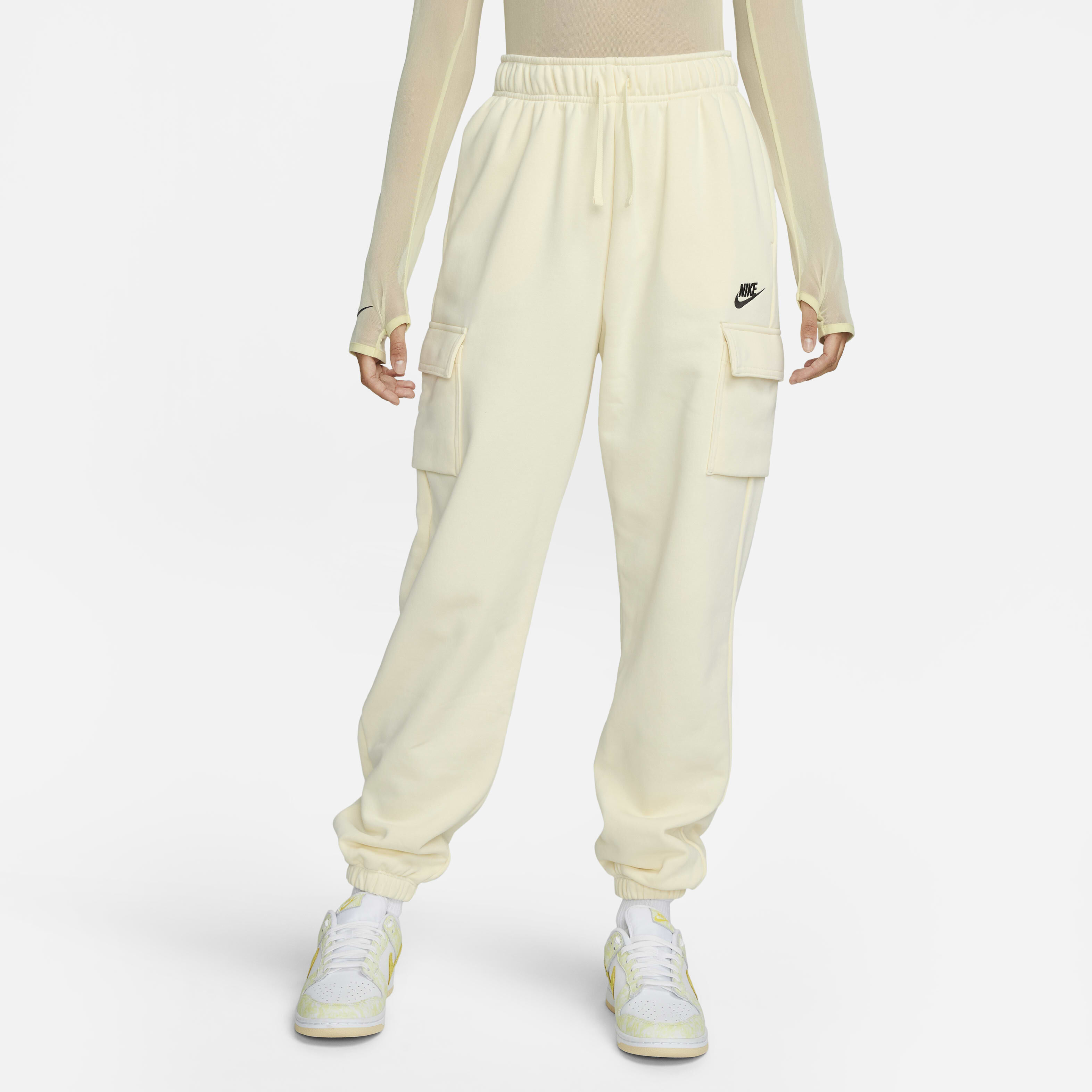 Nike cargo sweatpants womens 2025
