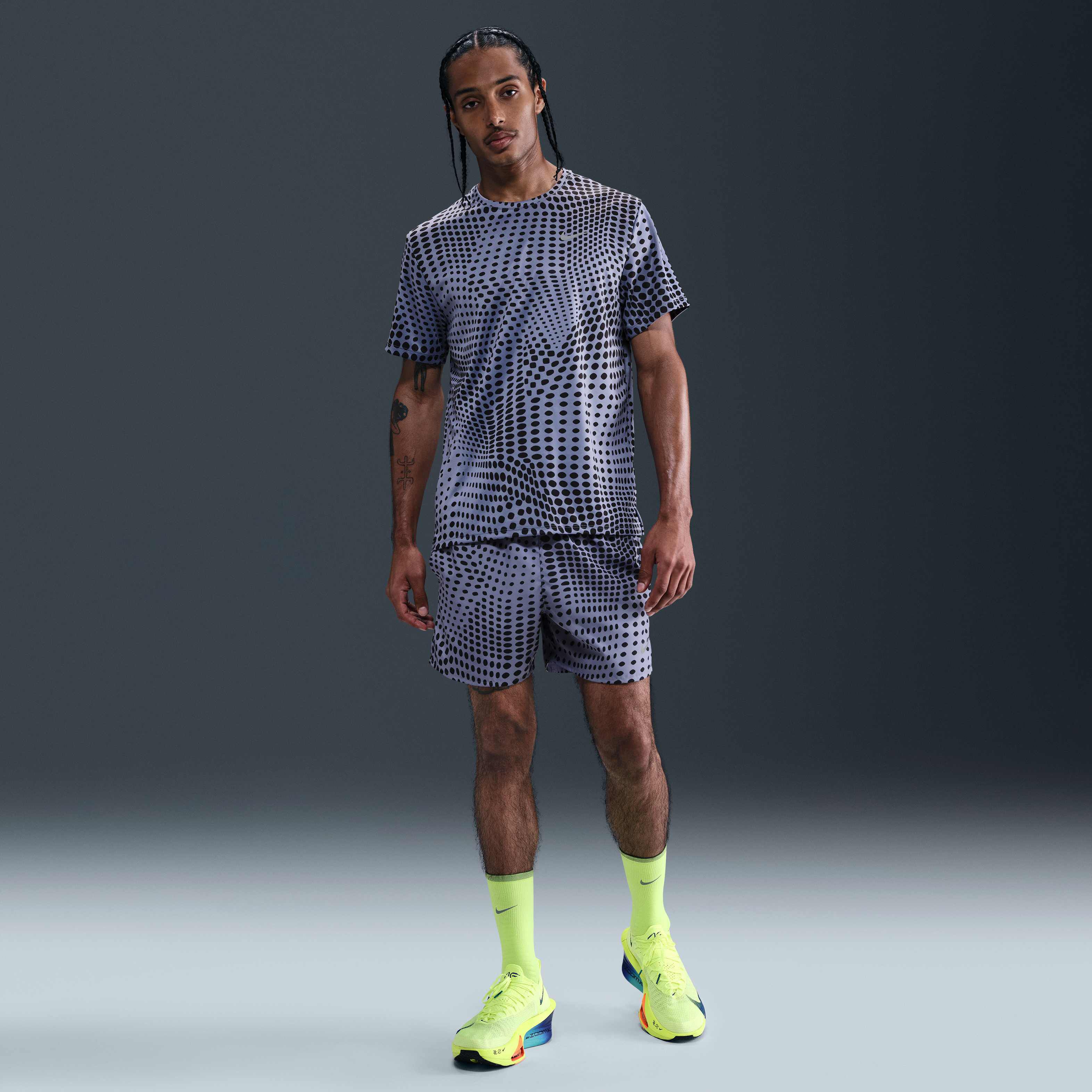 Nike Miler image number 3