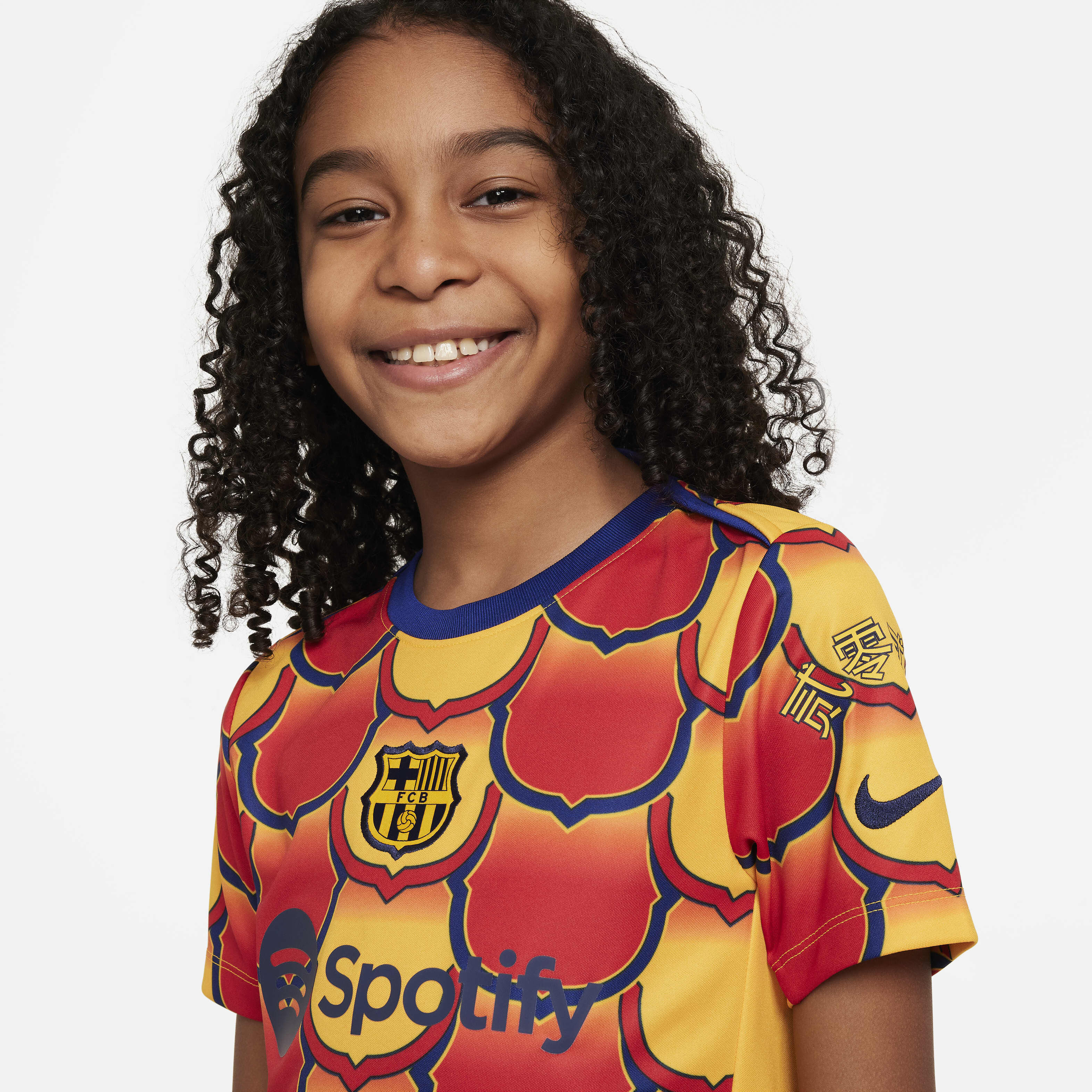 Buy F.C. Barcelona Academy Pro Older Kids' Nike Dri-FIT