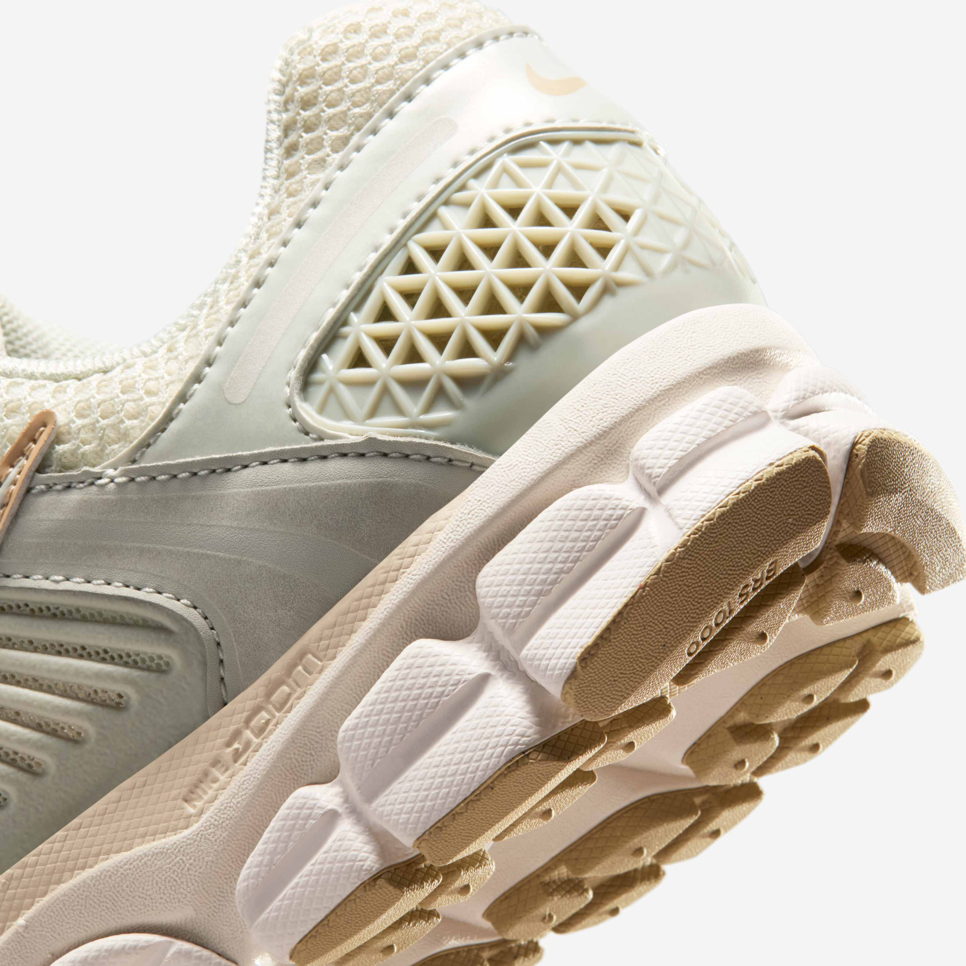 نايكي زووم فوميرو 5 image number 7