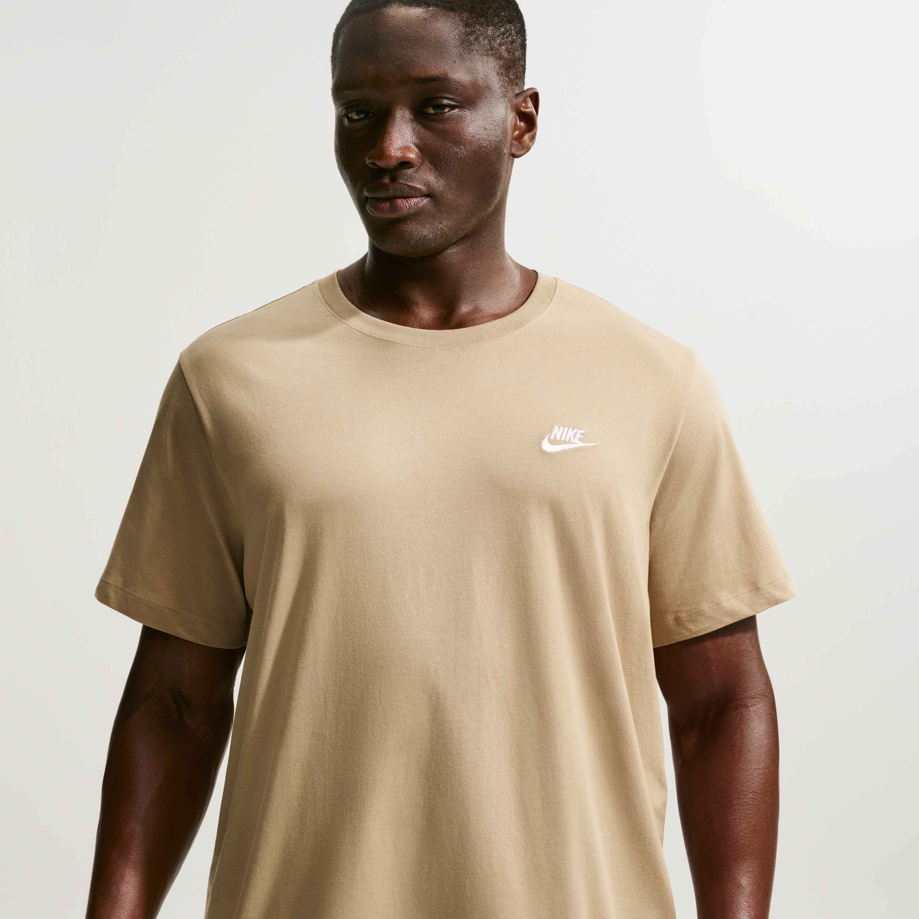 Nike Sportswear Club image number 5