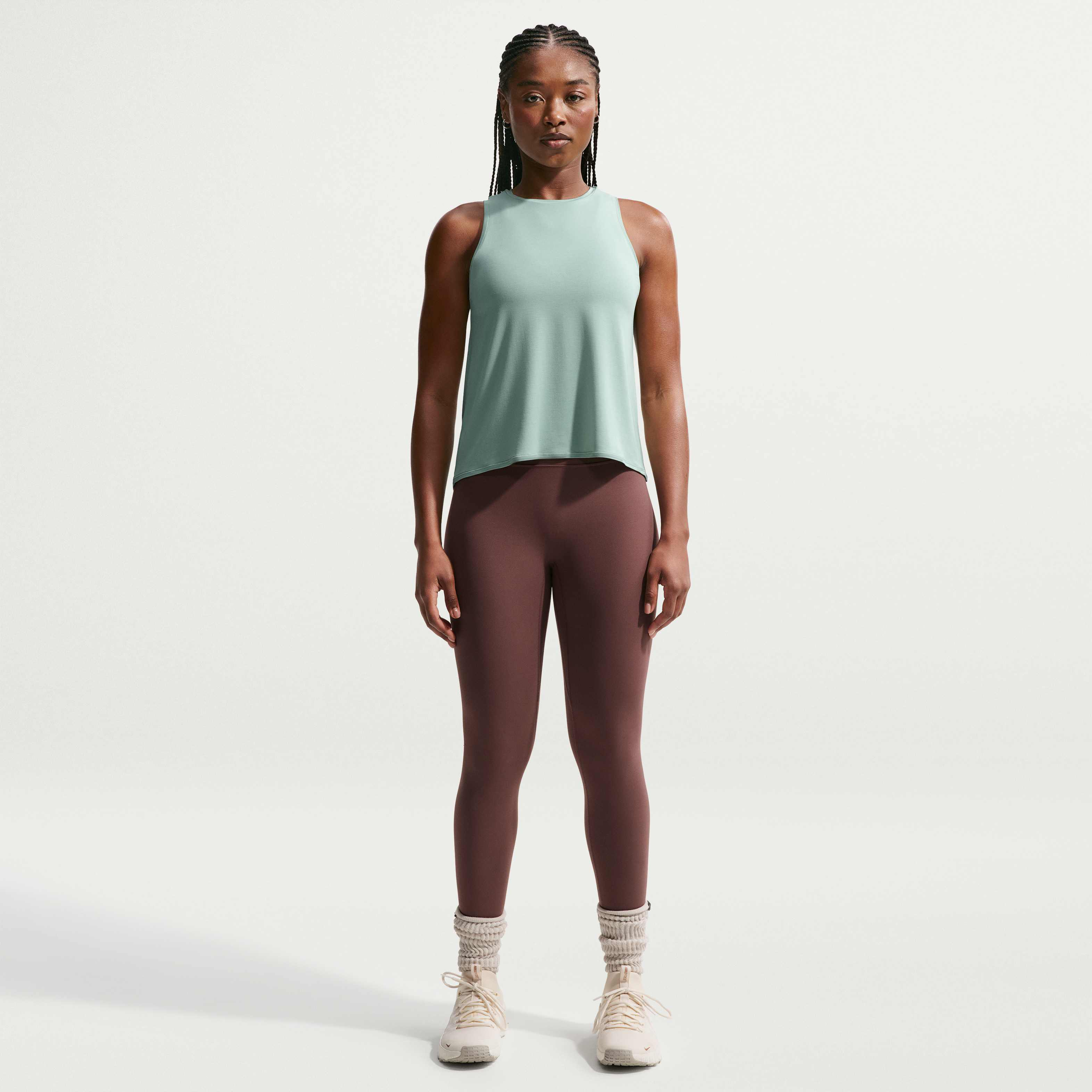 Nike Zenvy image number 3