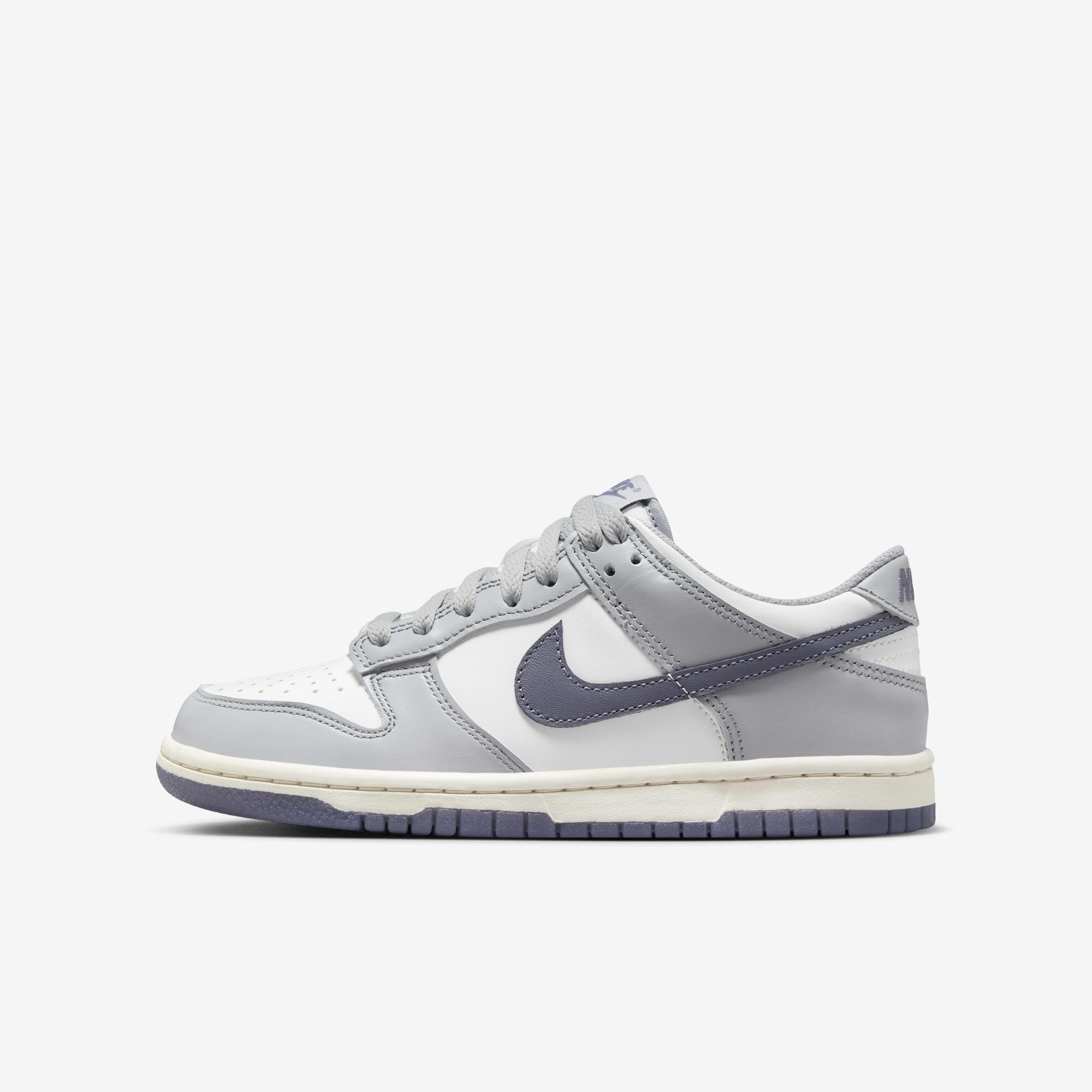 未使用　Nike Dunk Low \