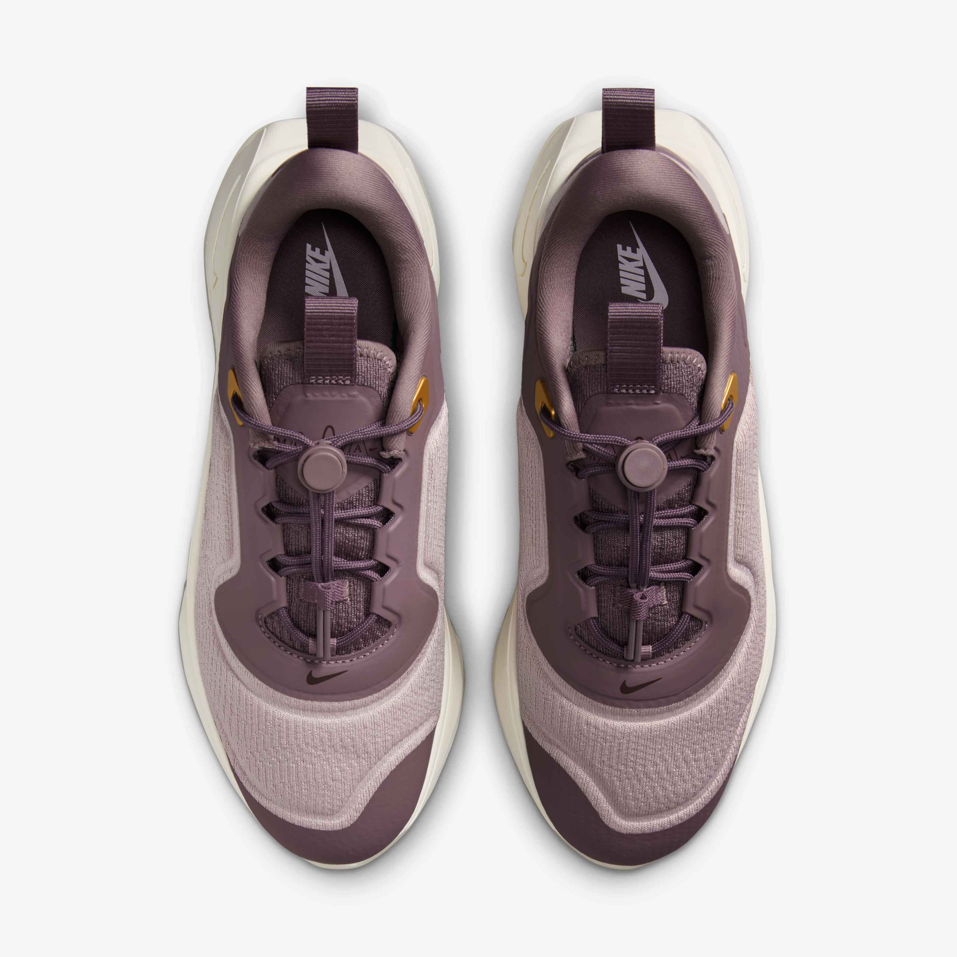 نايكي موتيفا اس بي image number 3