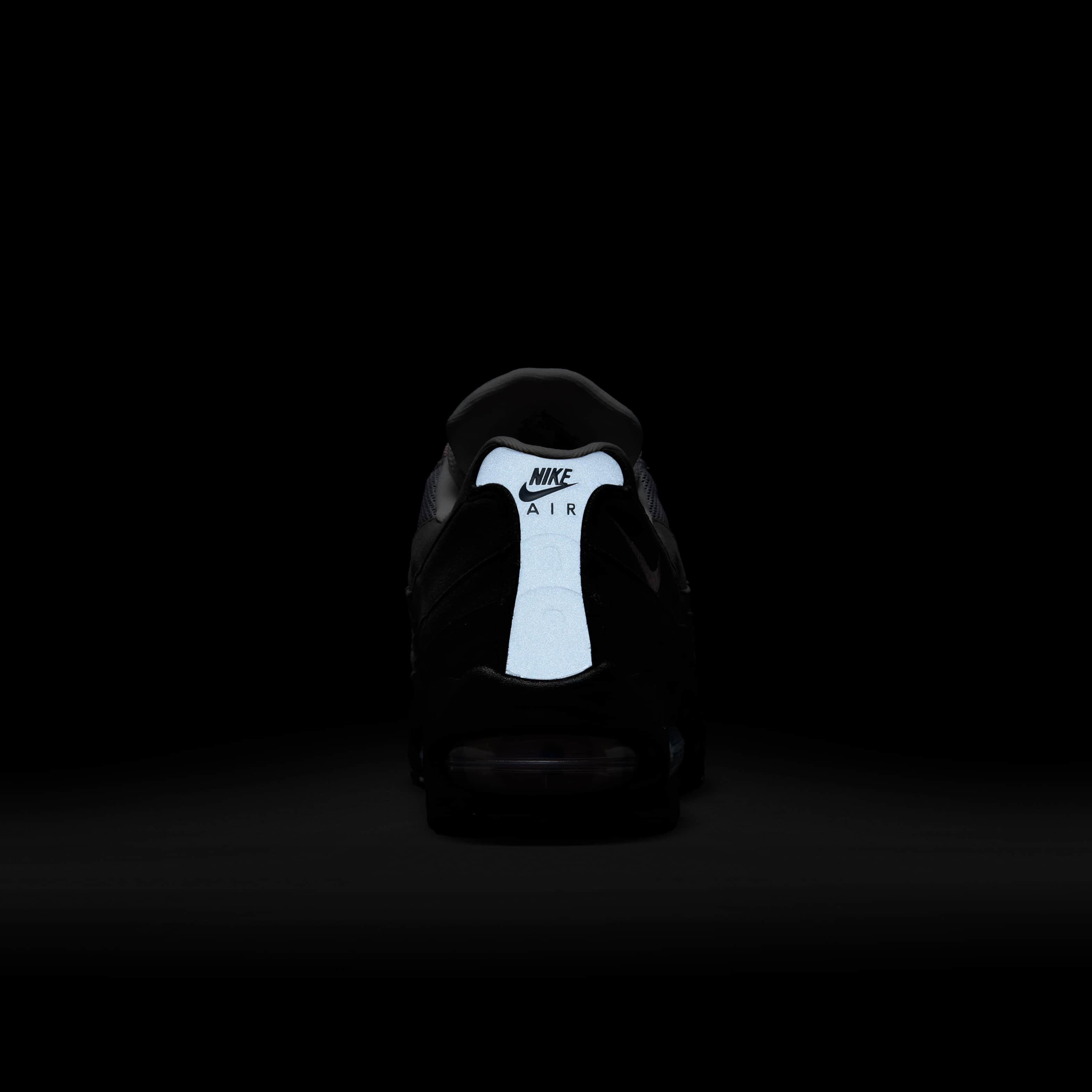 Nike Air Max 95 OG image number 9