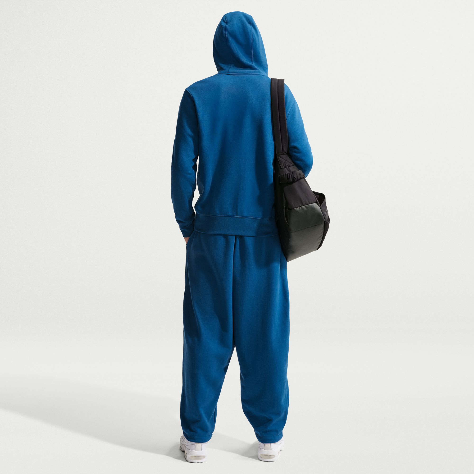 Nike Club image number 1