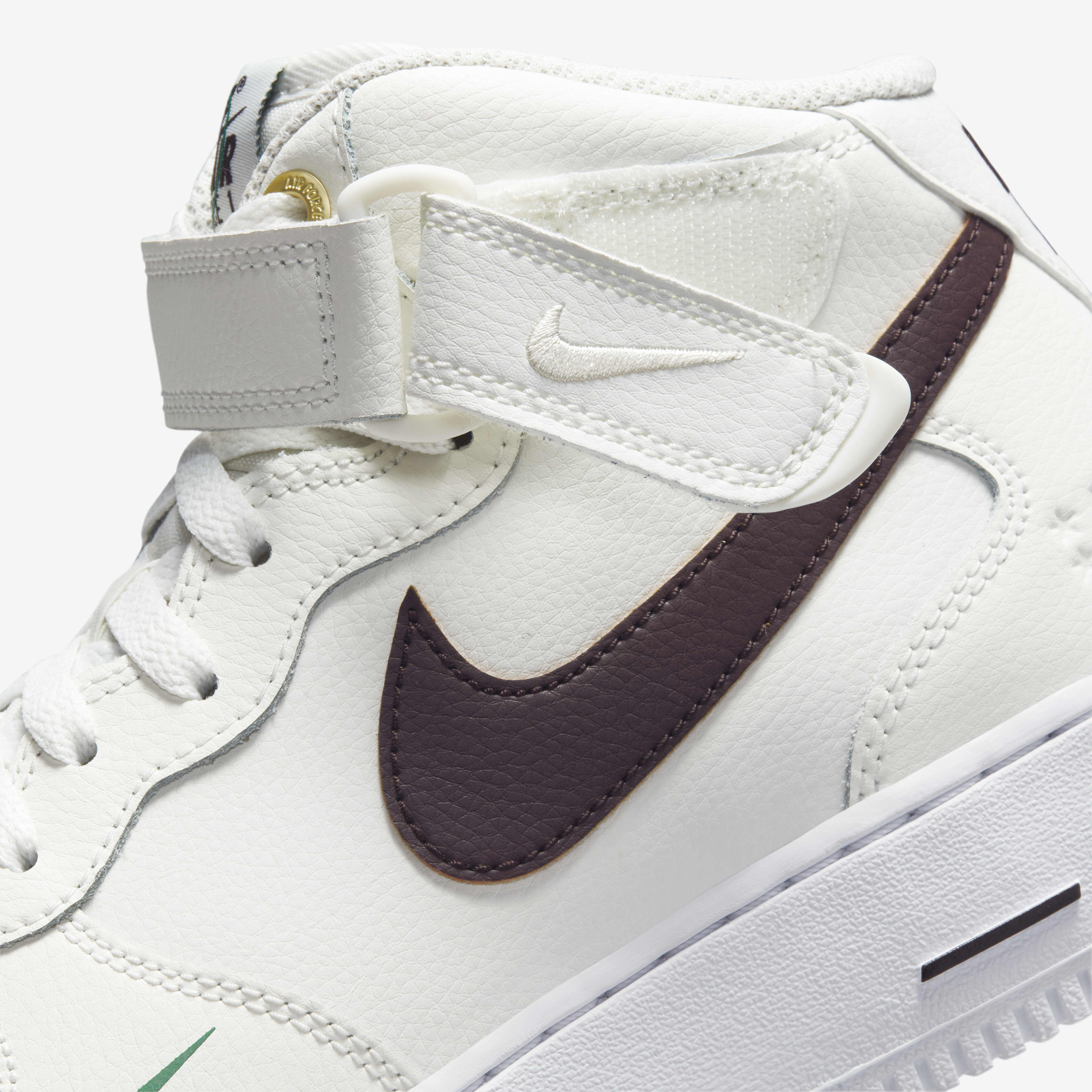 Nike Air Force 1 Mid '07 LV8 image number 8