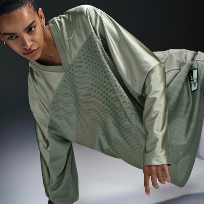 نايكي سبورتسوير image number 2 نايكي سبورتسوير image number 2