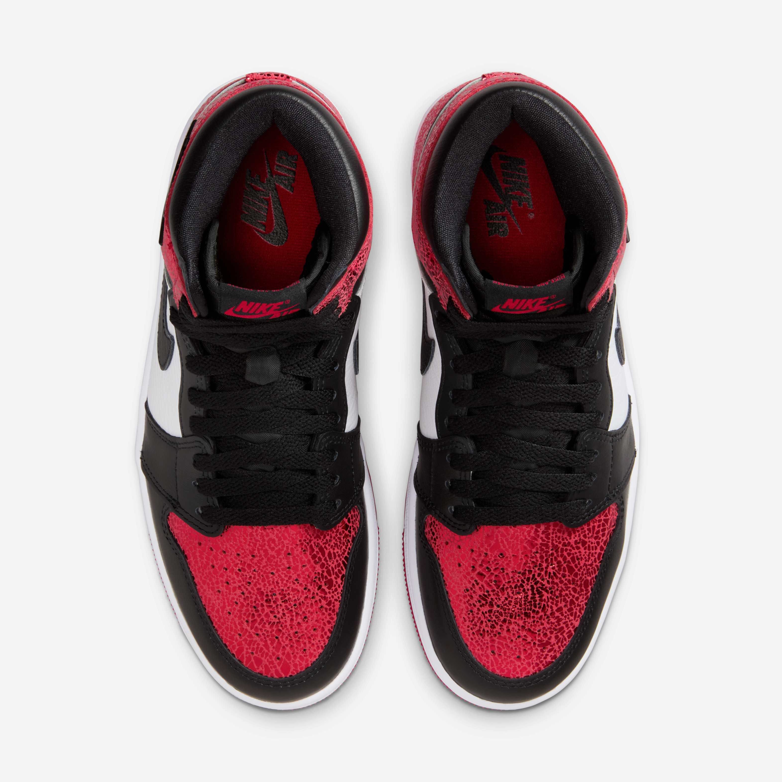 Air Jordan 1 Retro High OG image number 3