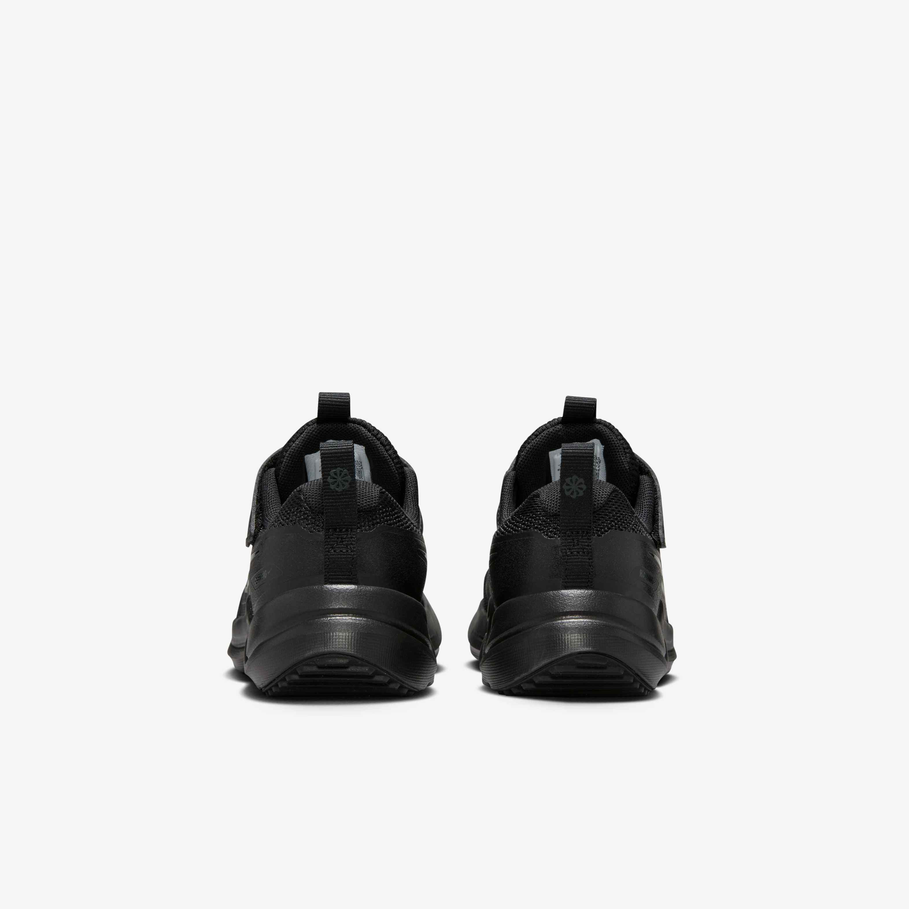 Nike Cosmic Runner image number 5