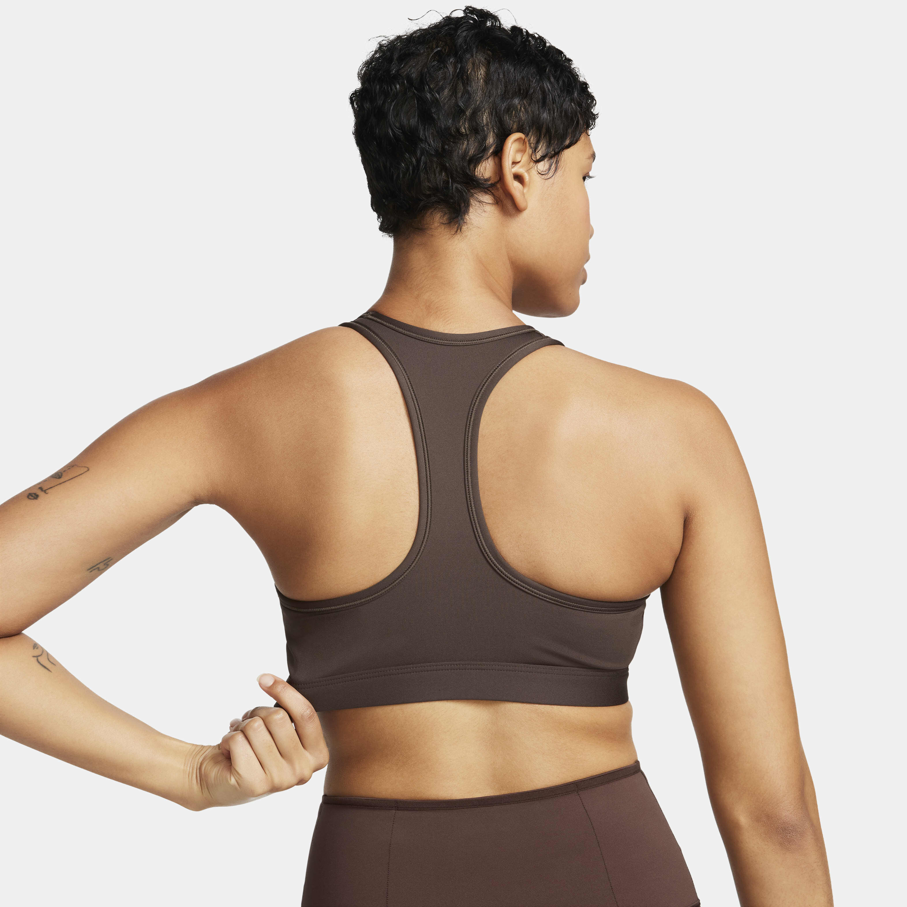 نايكي سووش بدعم متوسط image number 2